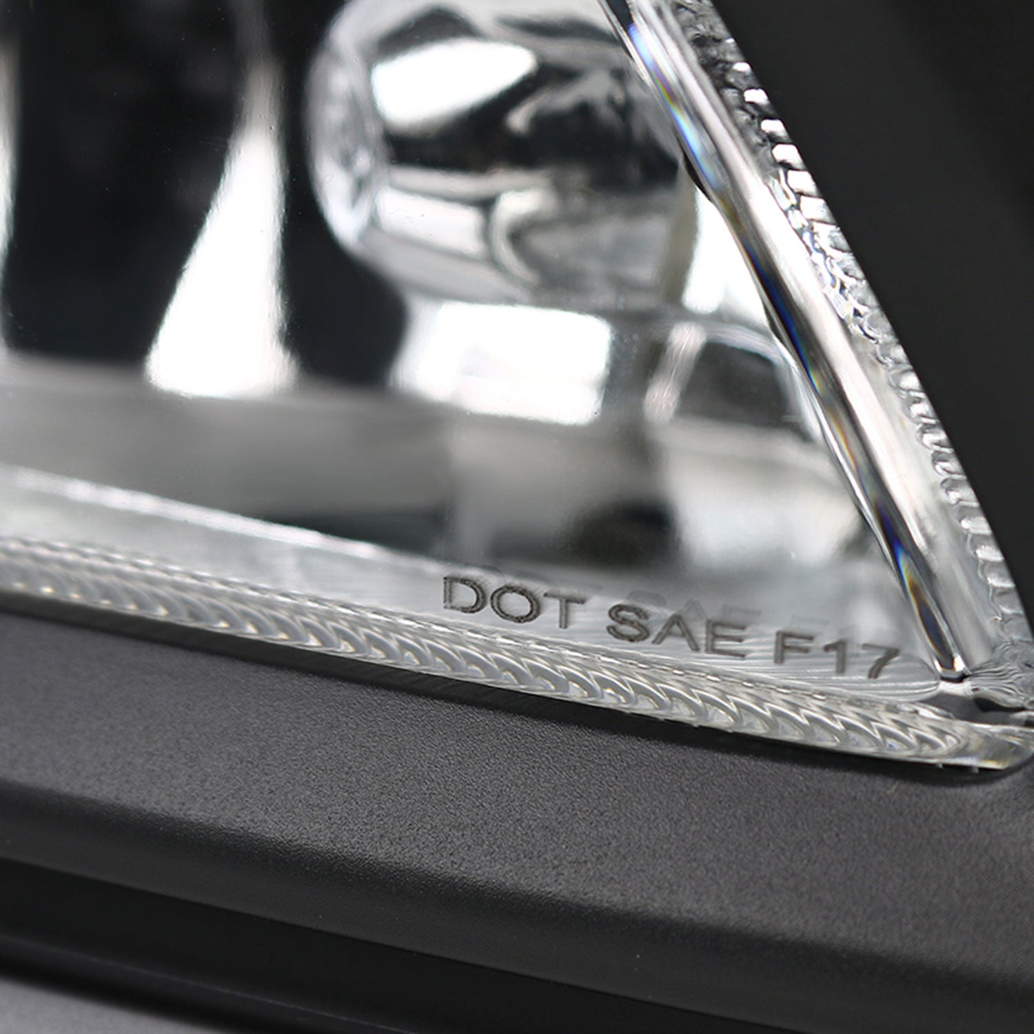 2016-2018 Hyundai Tucson H8 Fog Lights Chrome Housing/Clear Lens