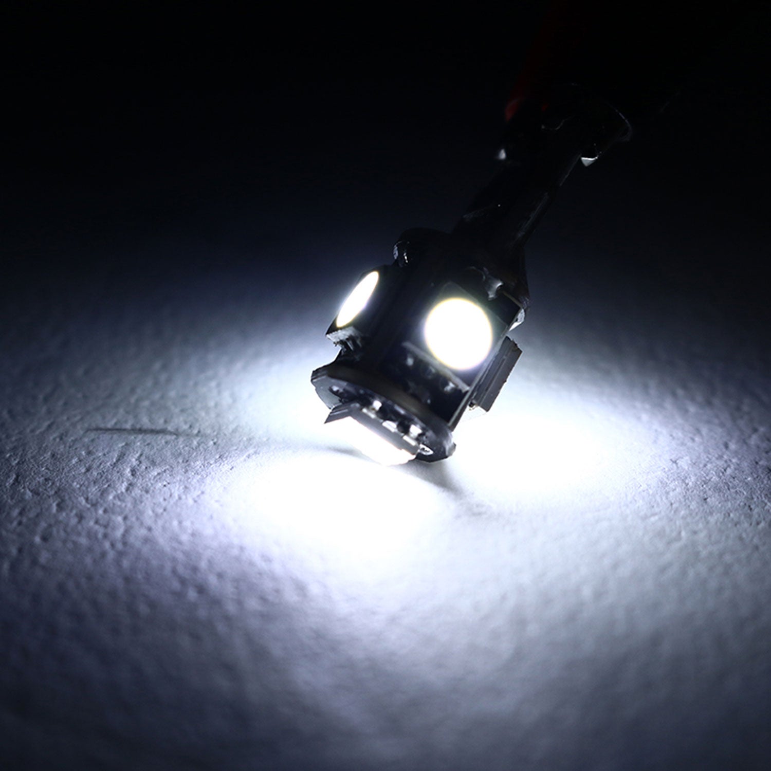 T10 5 SMD LED Bulb w/ Integrated Canbus - 2PC White