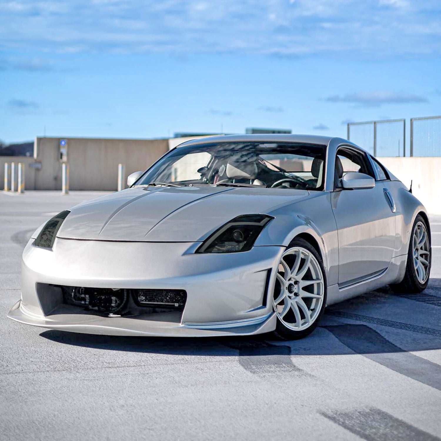 2003-2005 Nissan 350Z Turn Signal Animated LED Bar Projector Headlights Smoke