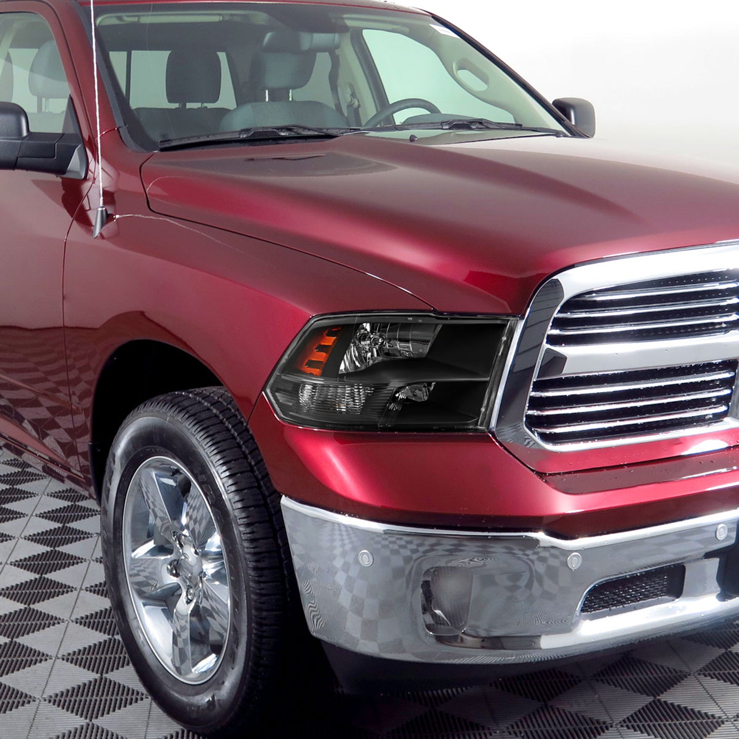 2009-2018 Dodge RAM 1500 / RAM 2500 3500 Factory Quad Headlights Black