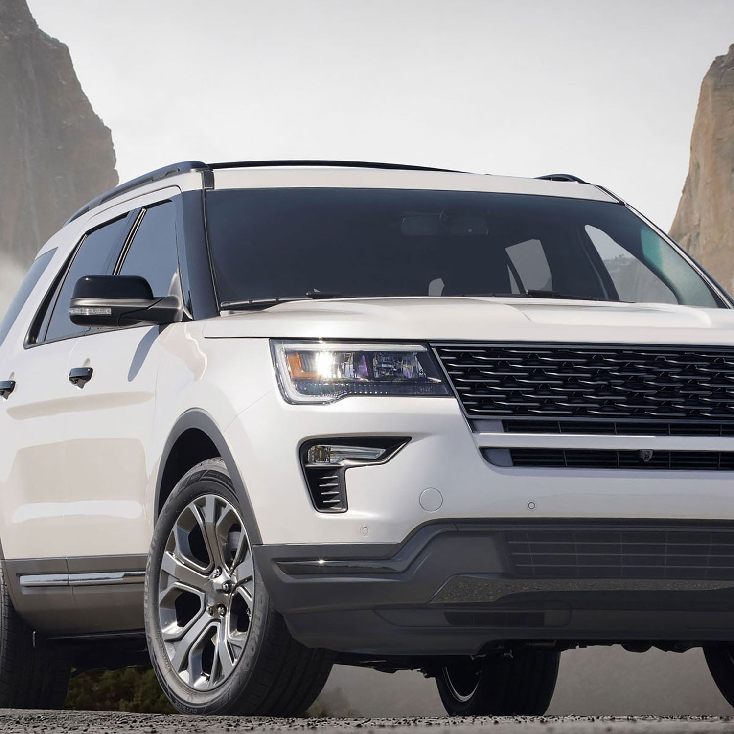 2018-2019 Ford Explorer LED Fog Lights Kit Chrome Housing/Clear Lens