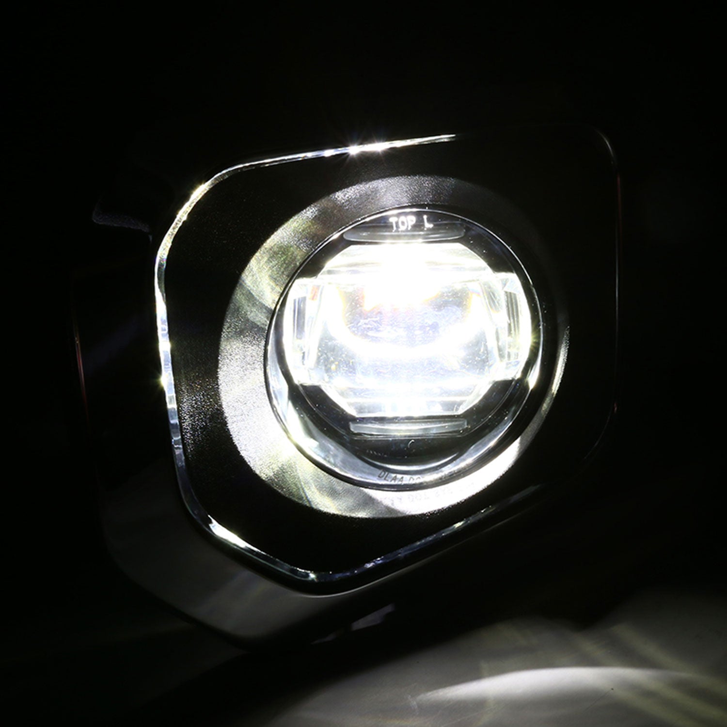 2016-2022 Toyota Tacoma SMD LED Projector Fog Lights Kit Chrome/Clear Lens