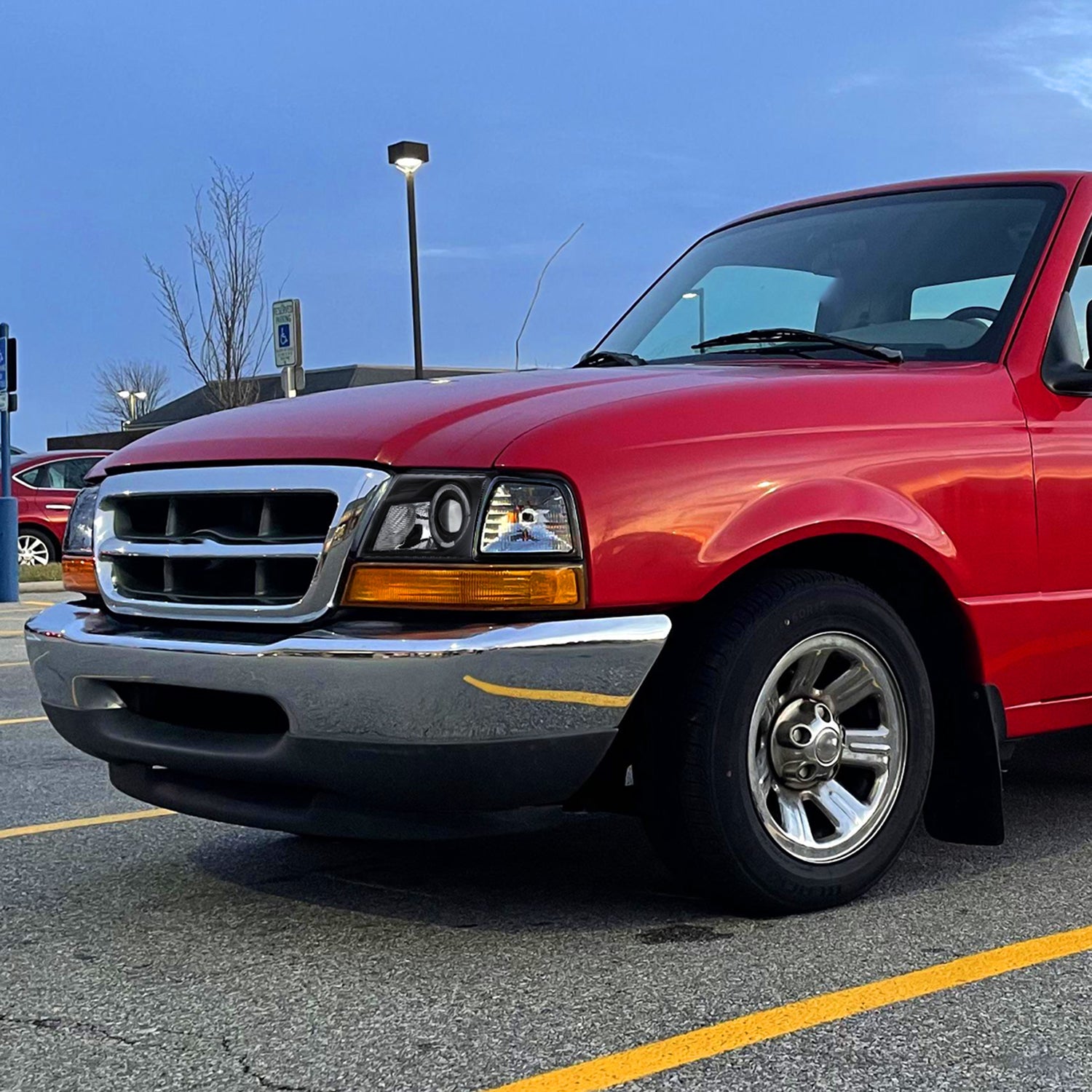 1998-2000 Ford Ranger Halo Projector Headlights Matte Black/Clear Lens