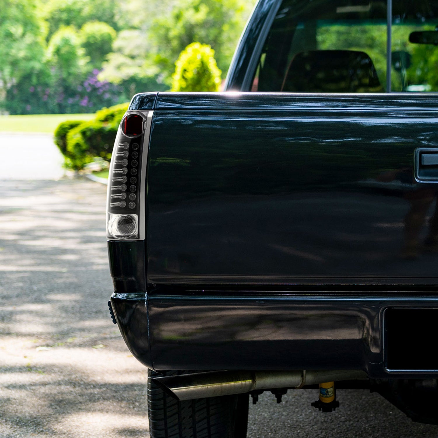 1988-2000 Chevy Silverado/Tahoe/Suburban/Sierra/Yukon LED Tail Lights Black