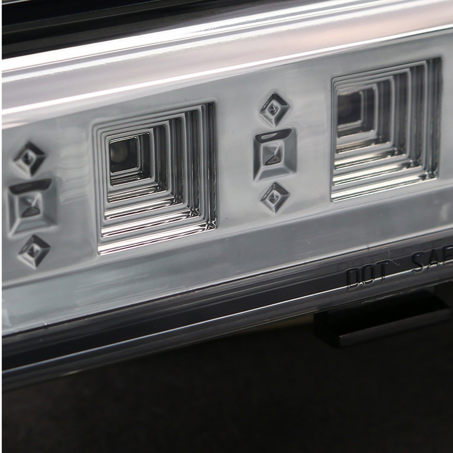 2000-2006 Chevy Suburban/Tahoe/Yukon/Yukon XL LED 3rd Brake Light Chrome/Smoke