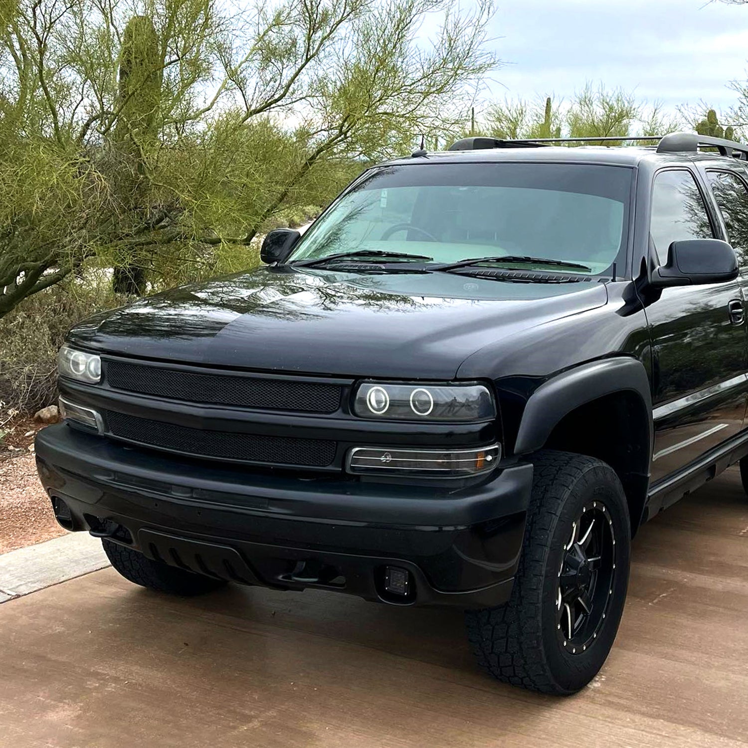 1999-2002 Chevy Silverado/ 00-2006 Tahoe Suburban Bumper Lights Matt Black