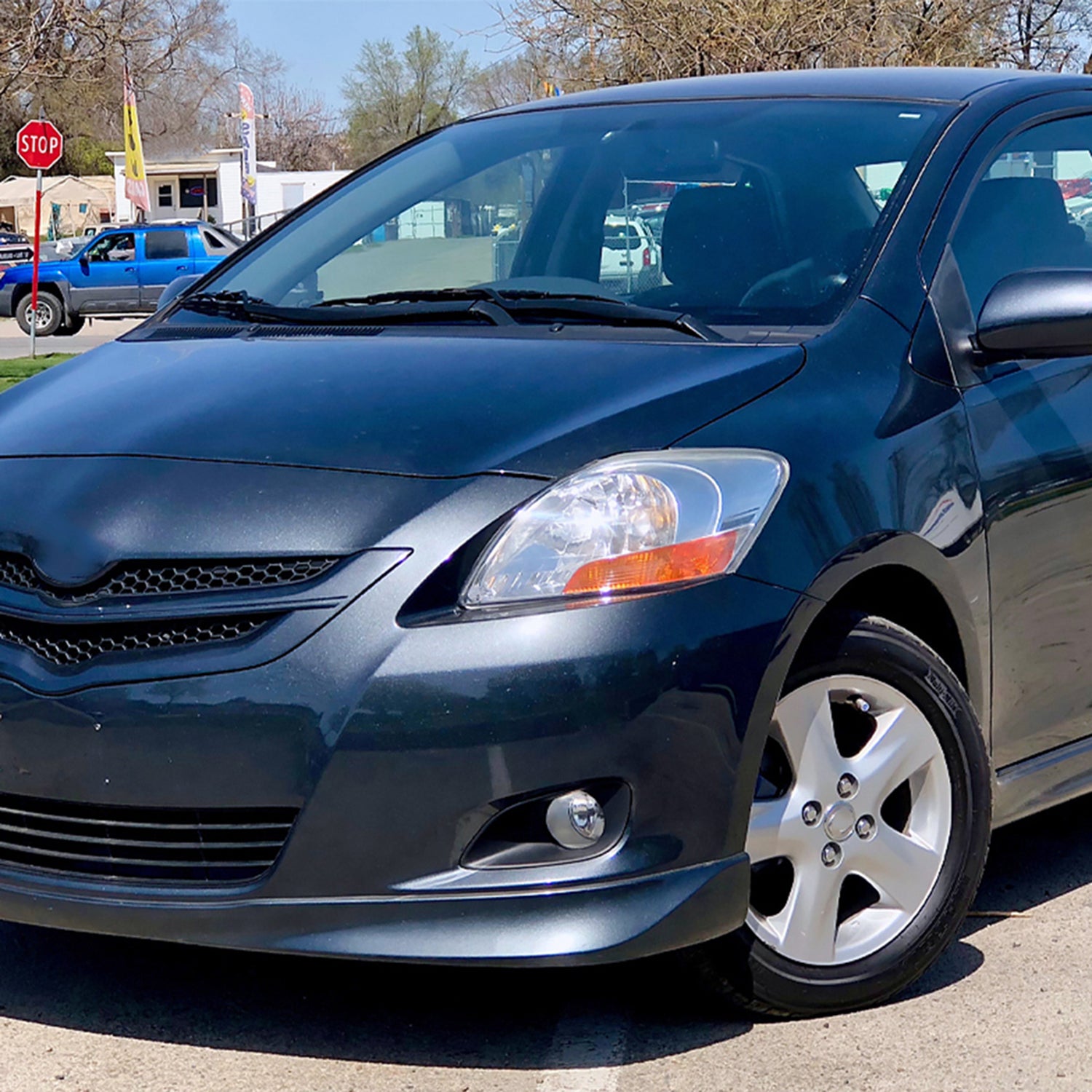 2006-2008 Toyota Yaris Sedan H11 Fog Lights Kit Chrome Housing/Clear Lens