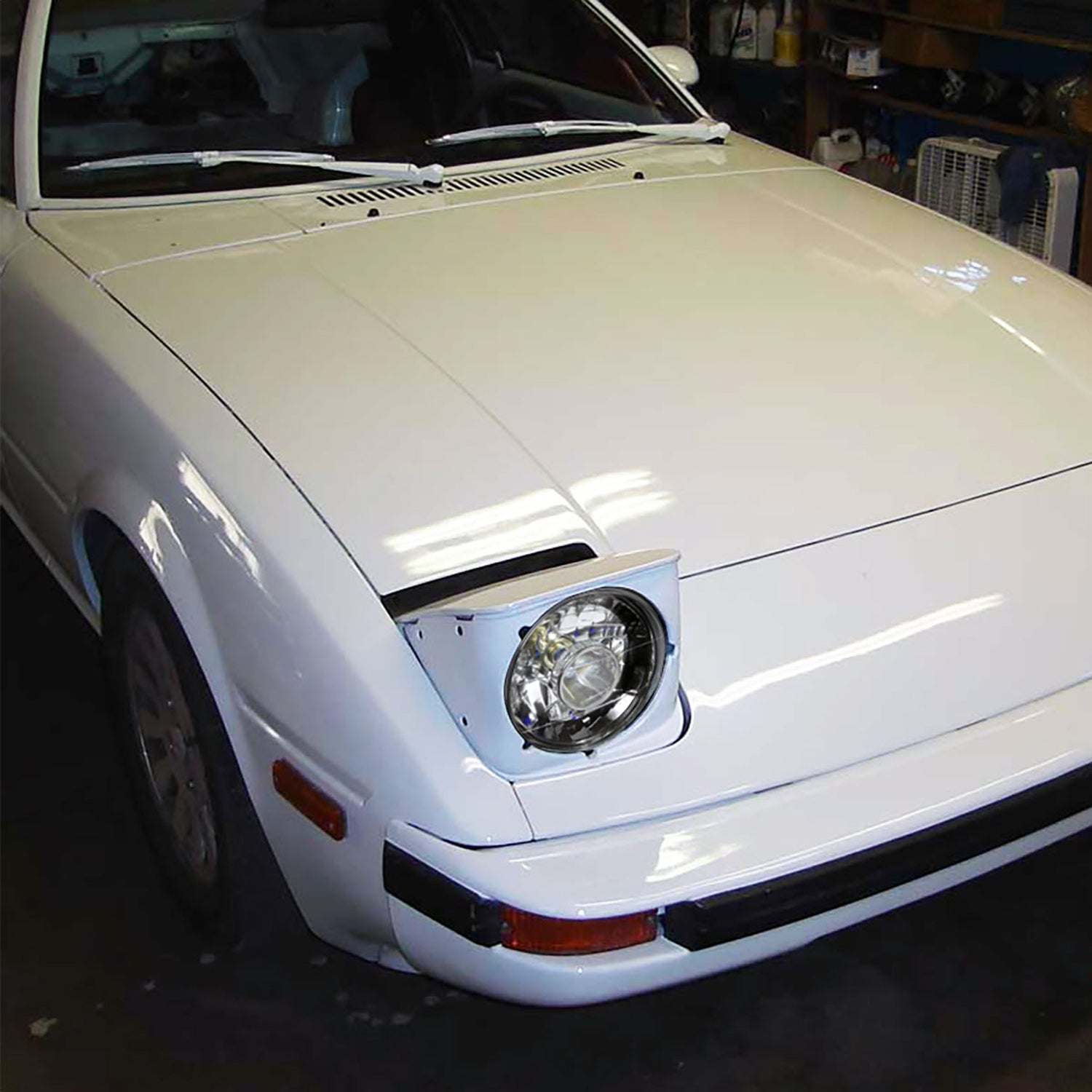 Universal 7" Round H4 Projector Headlights Matte Black Housing/Clear Lens