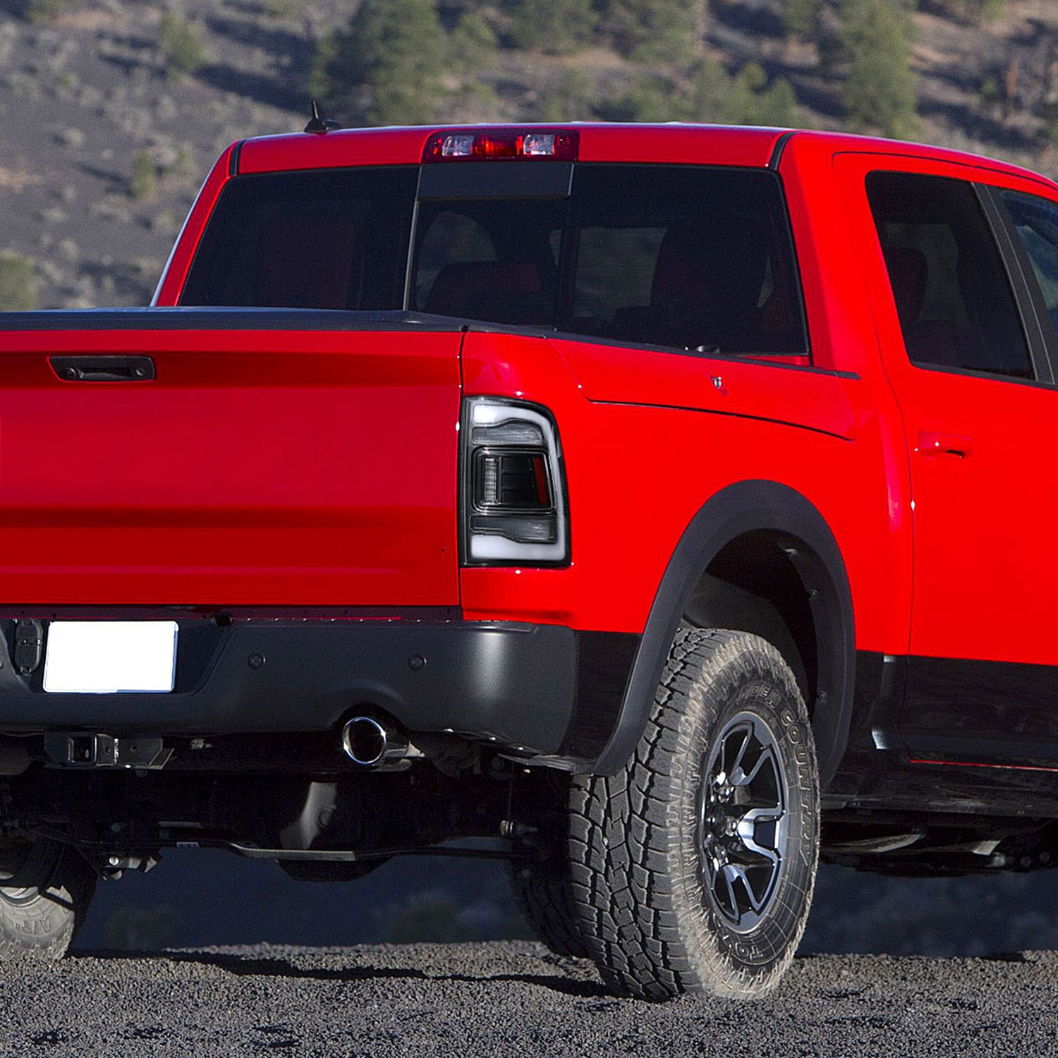 2013-2018 RAM 1500/2500/3500 Signal LED Tail Lights Matt Black/Clear