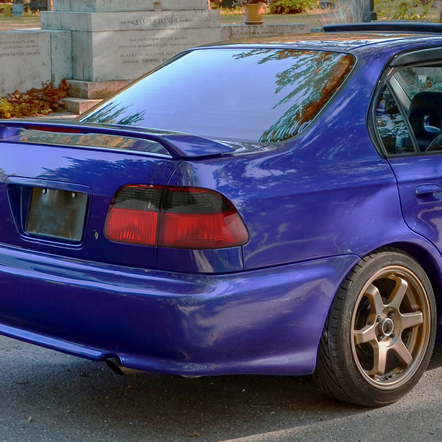 1999-2000 Honda Civic Sedan Tail Lights Chrome Housing/Red Smoke Lens