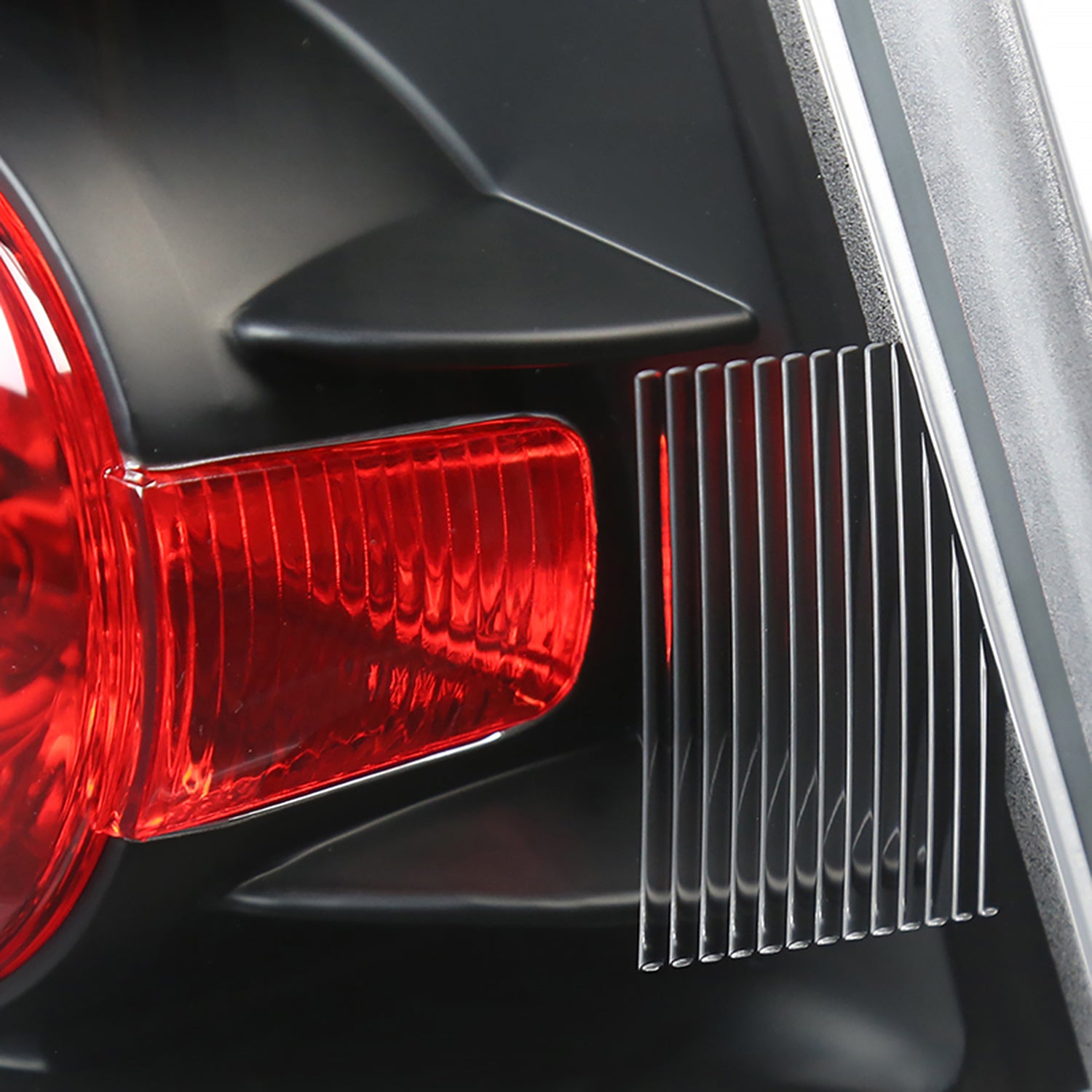 2003-2005 Toyota 4Runner Tail Lights Matte Black Housing/Clear Lens