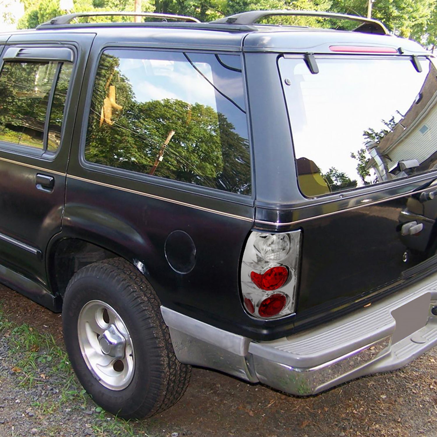1995-1997 Ford Explorer Tail Lights Chrome Housing/Clear Lens