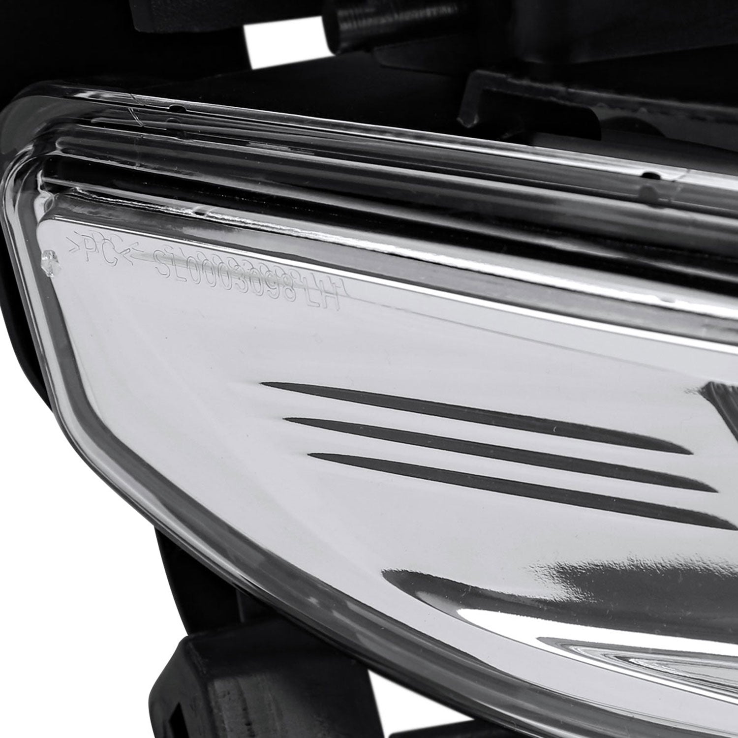 2018-2019 Nissan Kicks H8 Fog Lights Kit Chrome Housing/Clear Lens