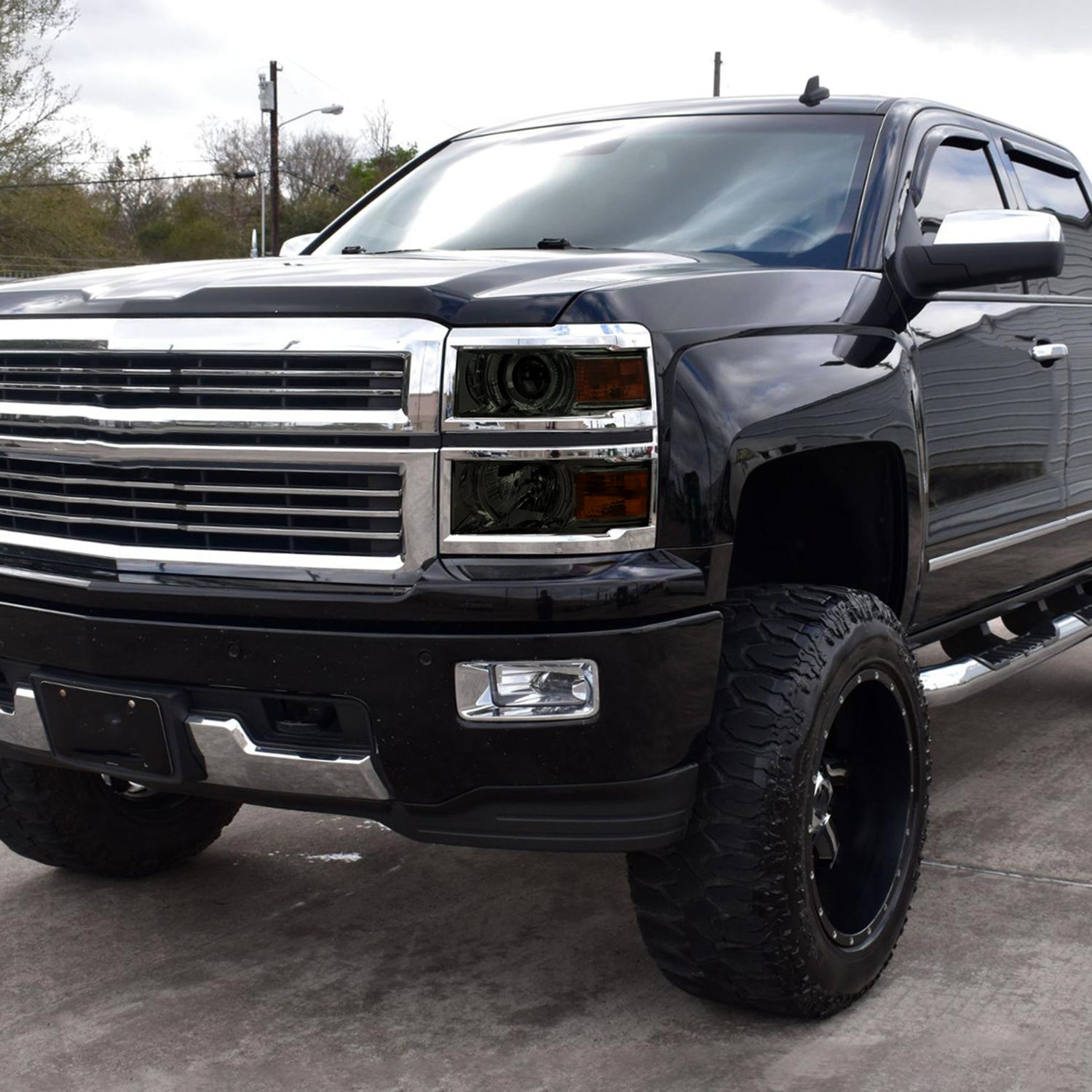 2014-2015 Chevy Silverado 1500 Projector Headlights Glossy Black/Smoke/Chrome