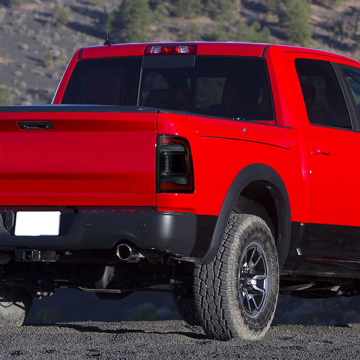 2013-2018 RAM 1500/2500/3500 Signal LED Tail Lights Matt Black/Smoke