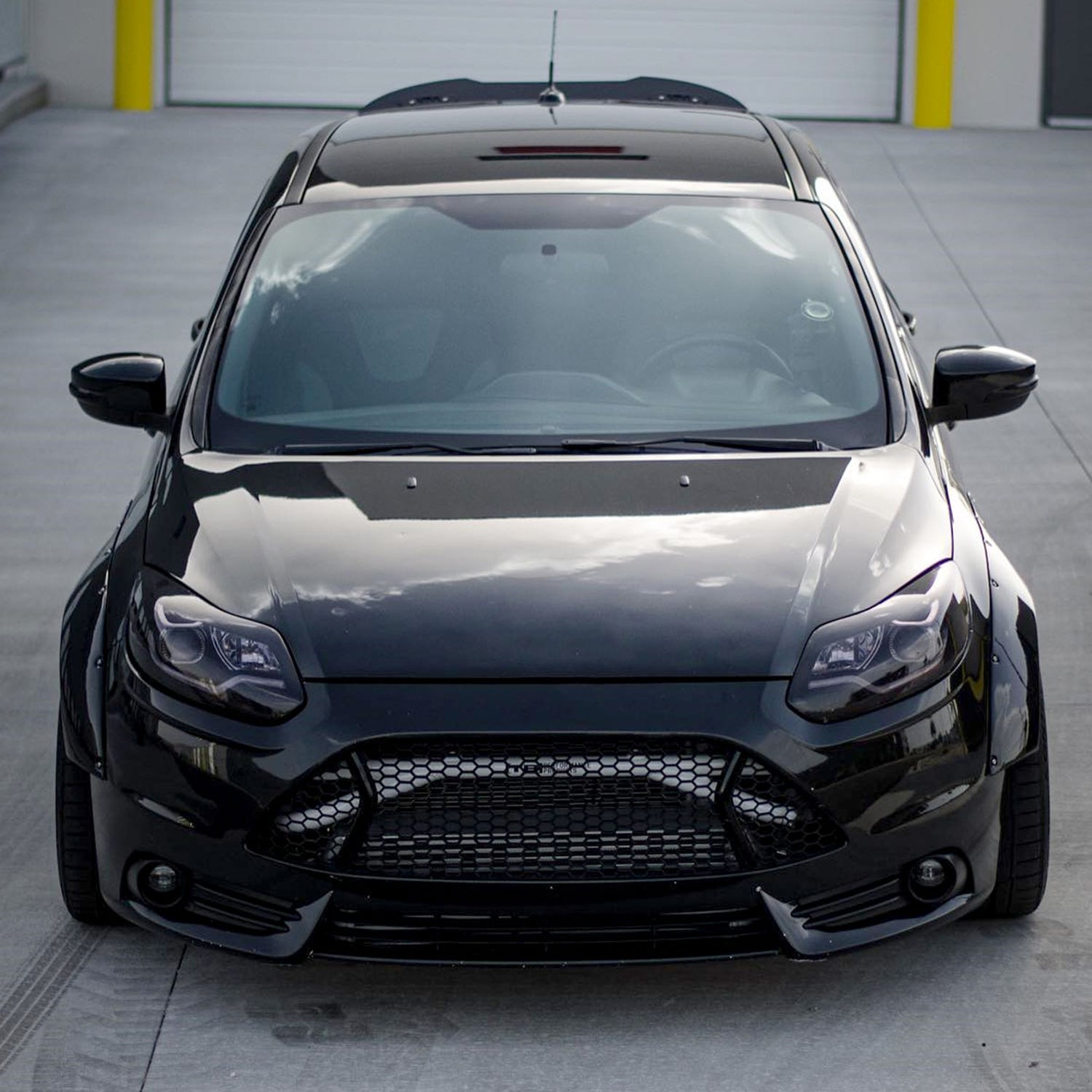 2012-2014 Ford Focus Projector Headlights LED Light & Turn Signal Lights Black