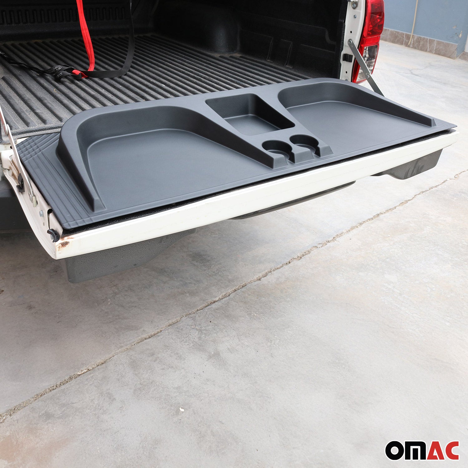 Tailgate Seat for trucks Pickup Tailgate Seat Chair ABS Plastic Universal 1x