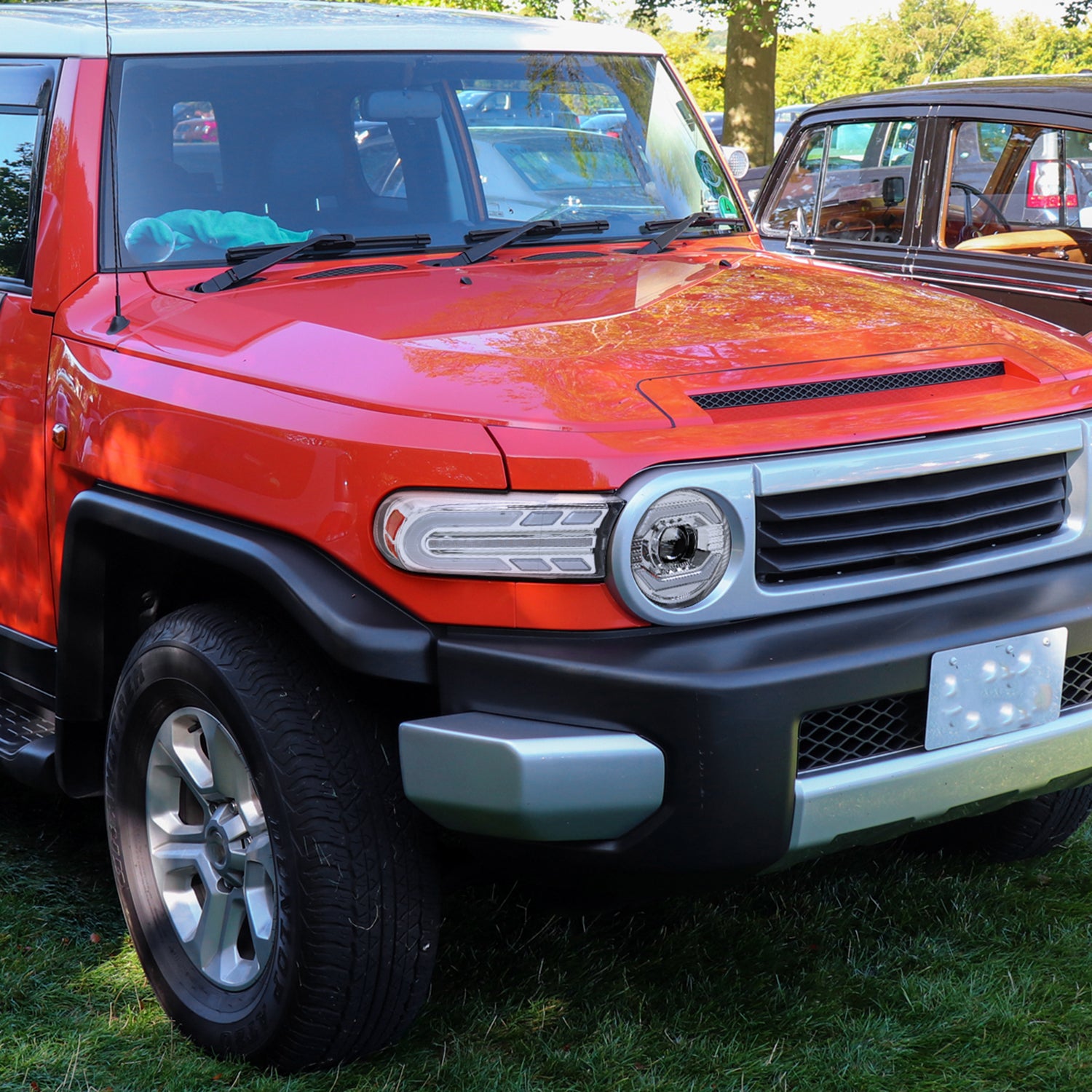 2007-2014 Toyota FJ Cruiser Signal Animated LED Projector Headlights Chrome