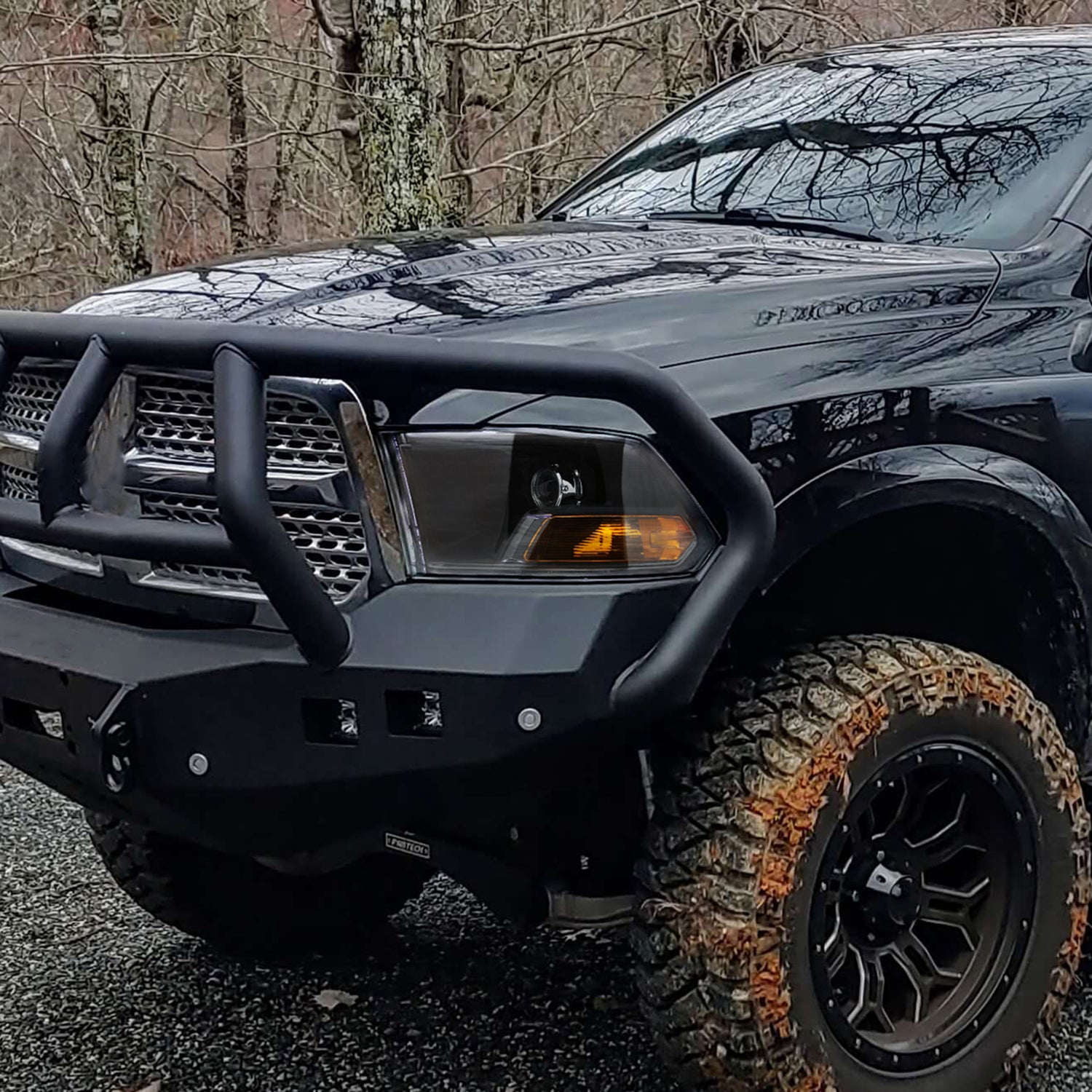 2009-2018 Dodge RAM 1500 / RAM 2500 3500 Retro Headlights Black Housing