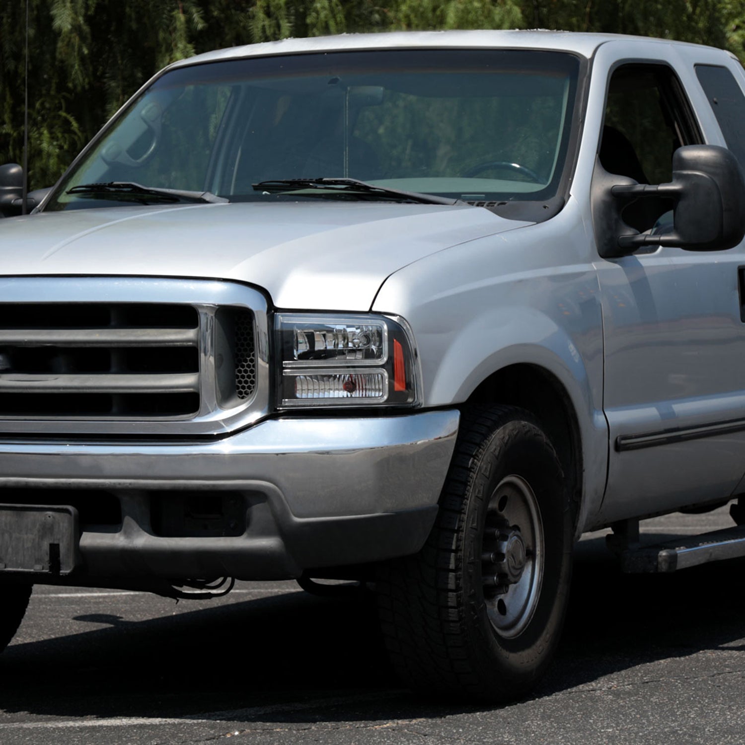 1999-2004 Ford F-250/350/450/550/Excursion Headlights Dual LED C-Bar Black