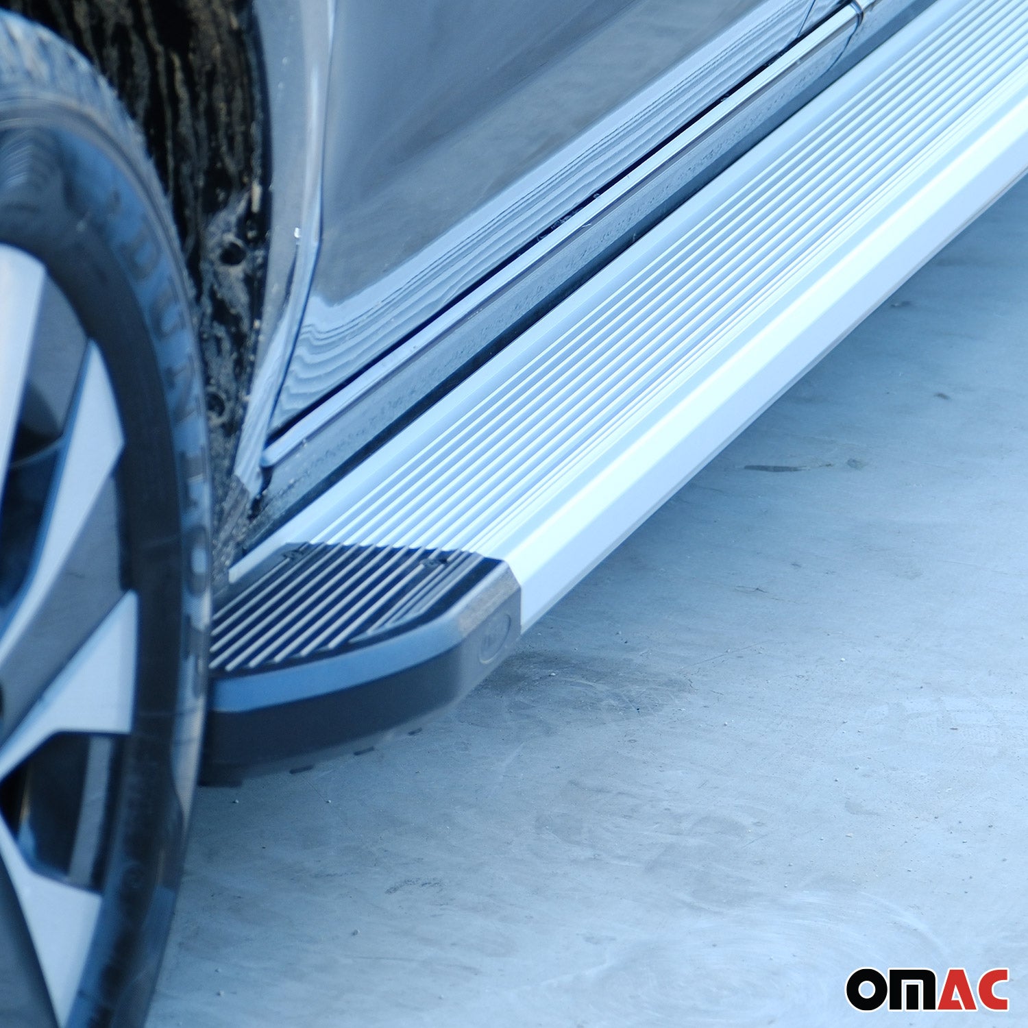 2016-2024 Mercedes Metris Short WB Running Boards Side Steps Silver