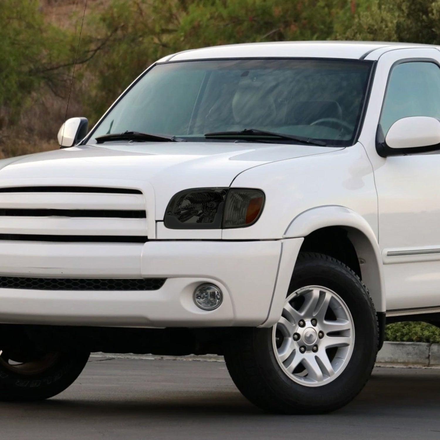 2005-2006 Toyota Tundra/05-2007 Sequoia Headlights Corner Lamps Amber & Smoke