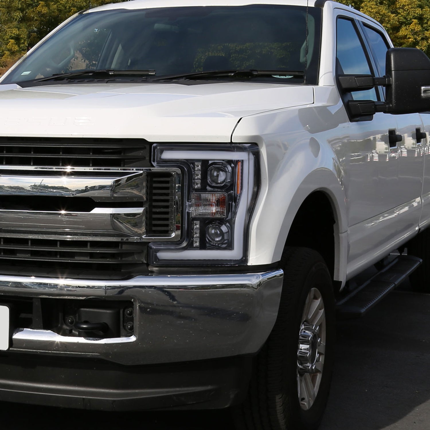 2017-2019 Ford F-250 F-350 F-450 F-550 LED C-Bar Projector Headlights Black