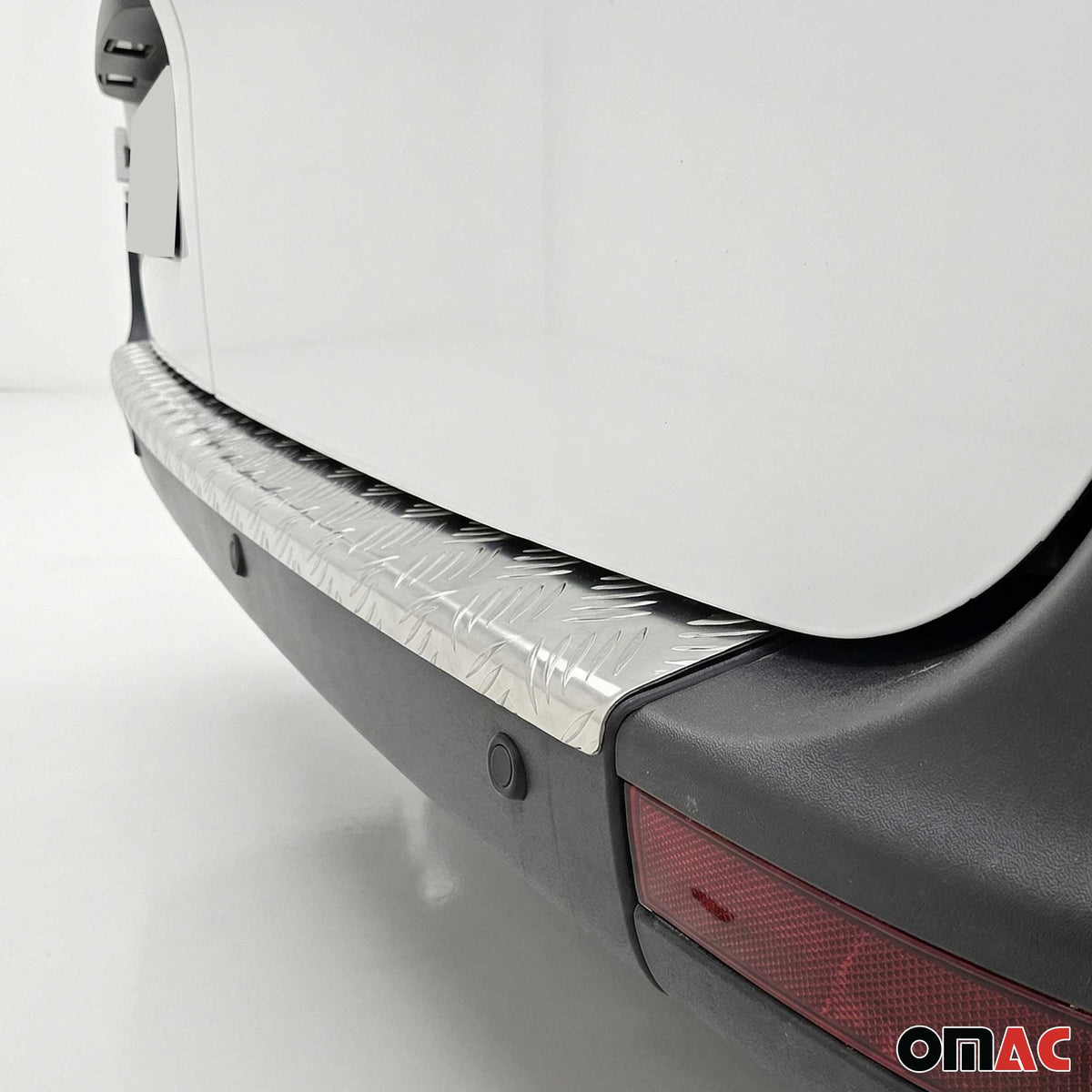 OMAC Rear Bumper Sill Cover for Ford Tourneo Custom I 2012-2023 Aluminium Silver
