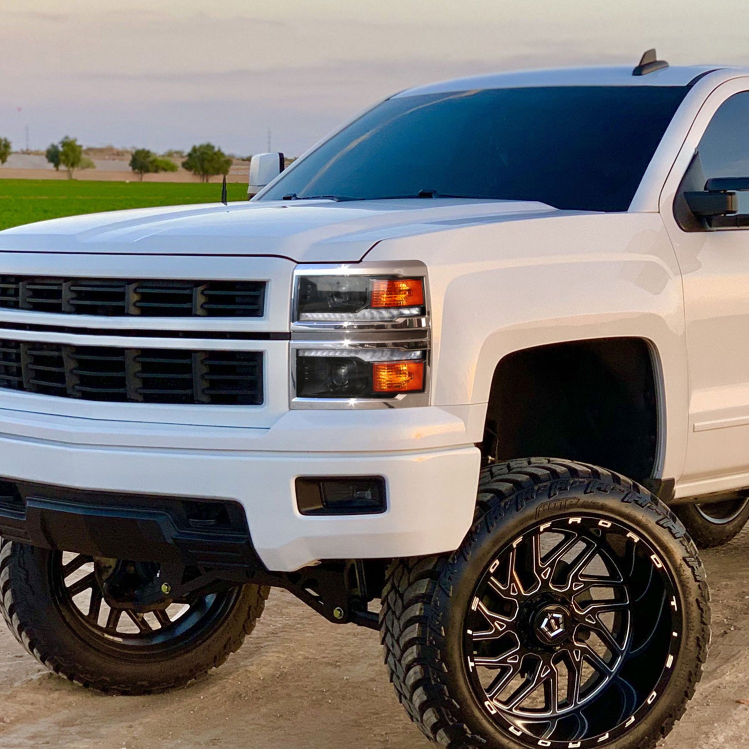 2014-2015 Chevy Silverado 1500 LED Bar Projector Headlights Black/Chrome Trim