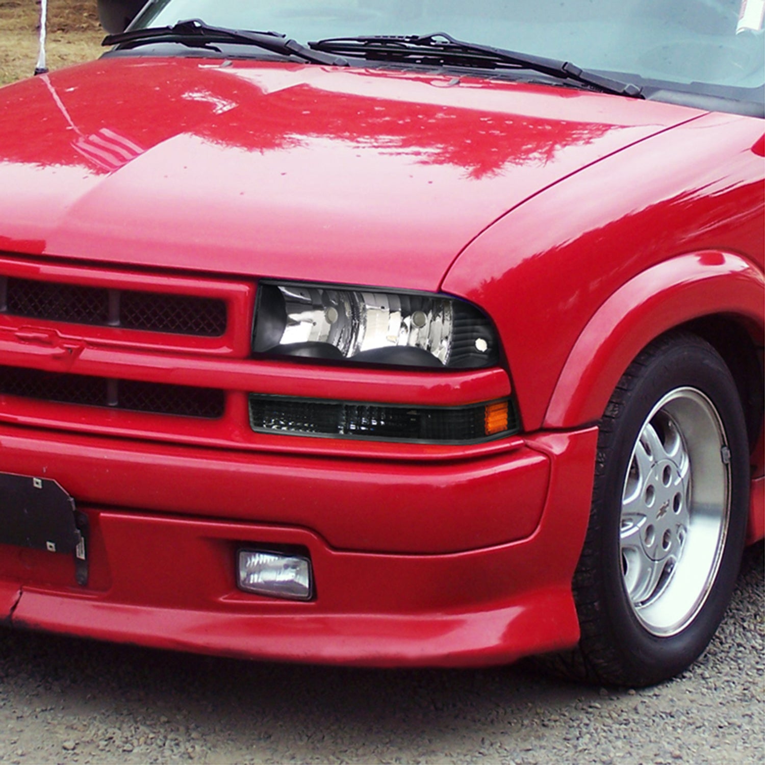 1998-2004 Chevy S10/ GMC Sonoma Bumper Lights Matte Black Housing/Clear Lens