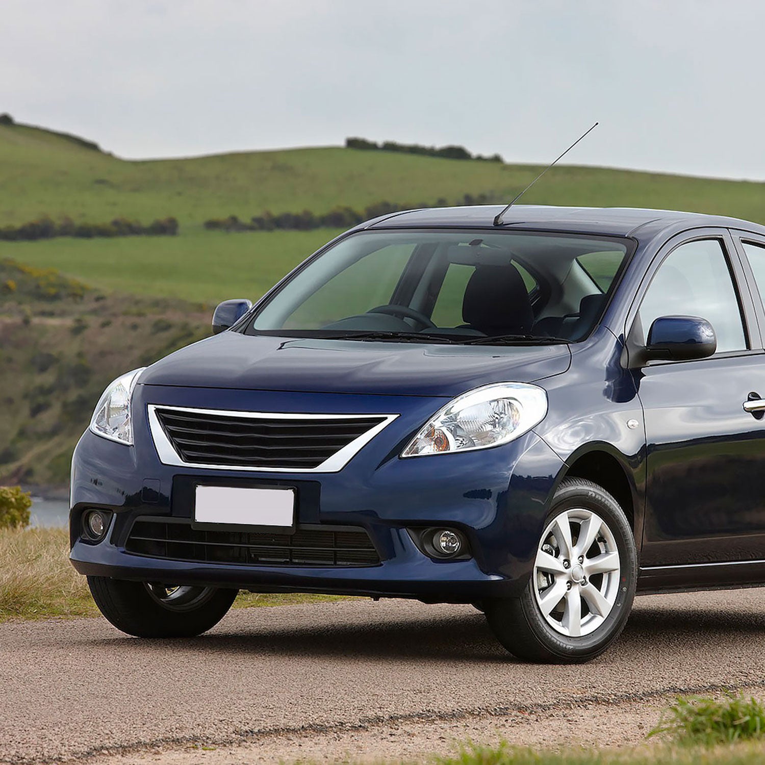 2012-2014 Nissan Versa H11 Fog Lights Kit Switch & Wiring Harness Chrome/Clear