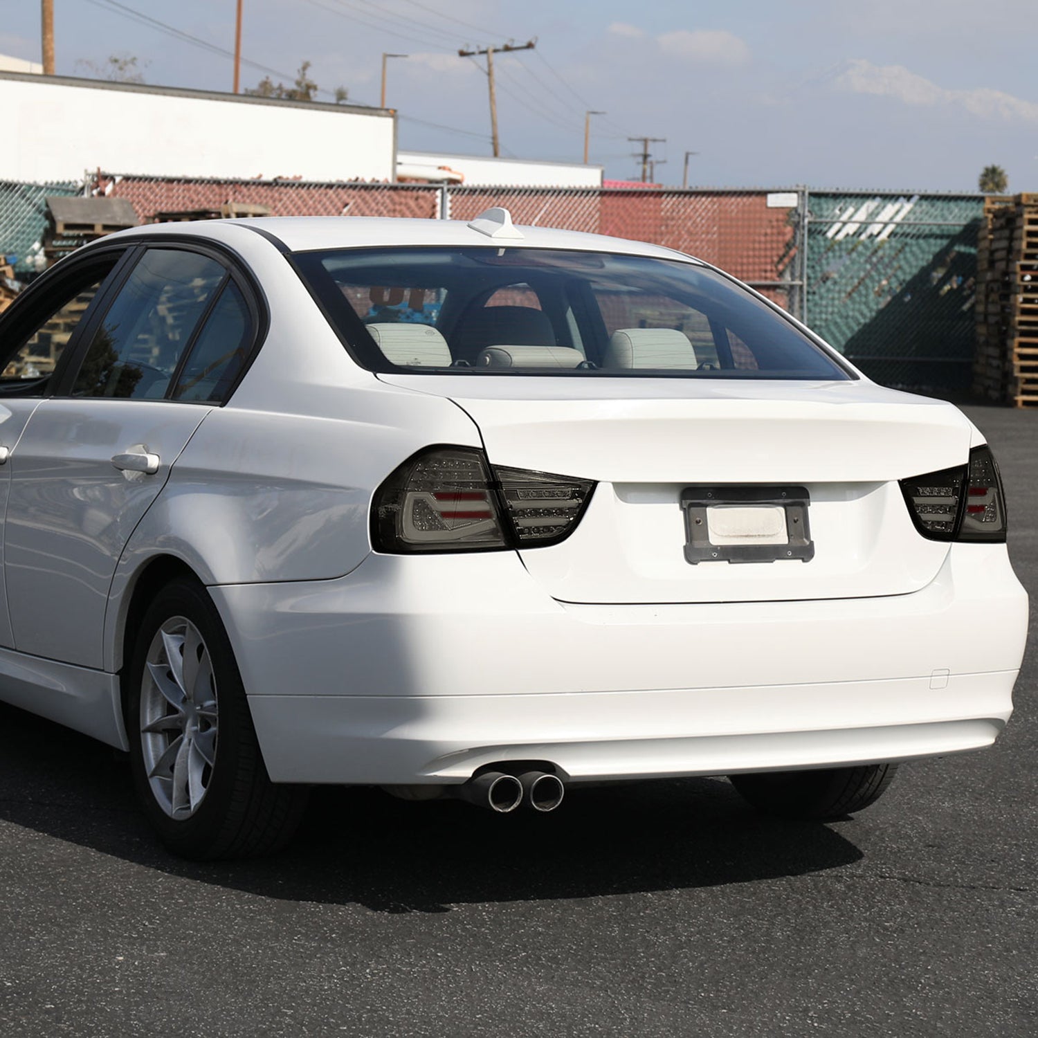 2009-2011 BMW E90 3-Series 4Dr Sedan Red LED Tail Light Chrome/Smoke Lens