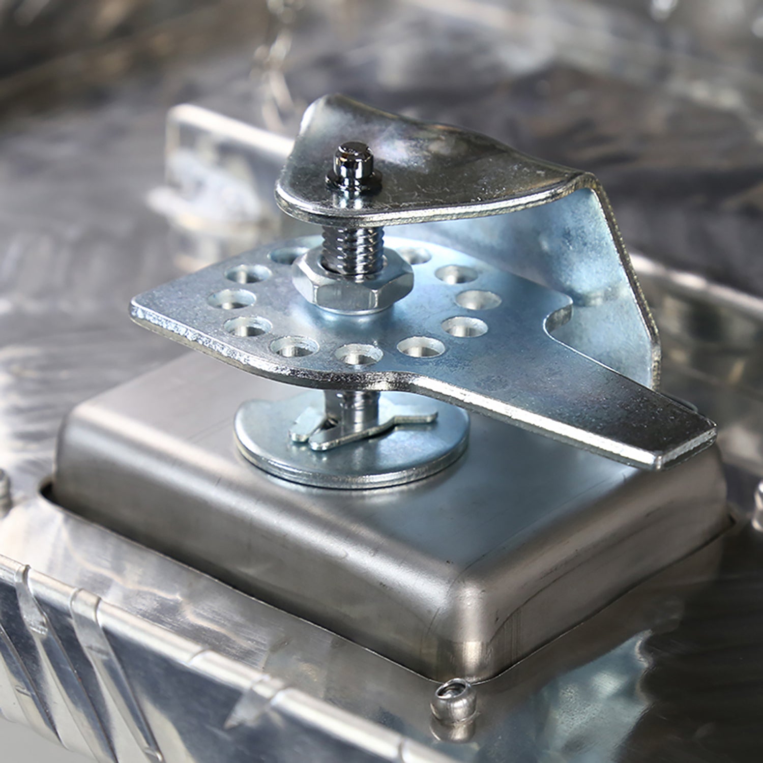 36" Heavy Duty Silver Underbody Truck Tool Box w/ T-Handle Latches Locks & Keys