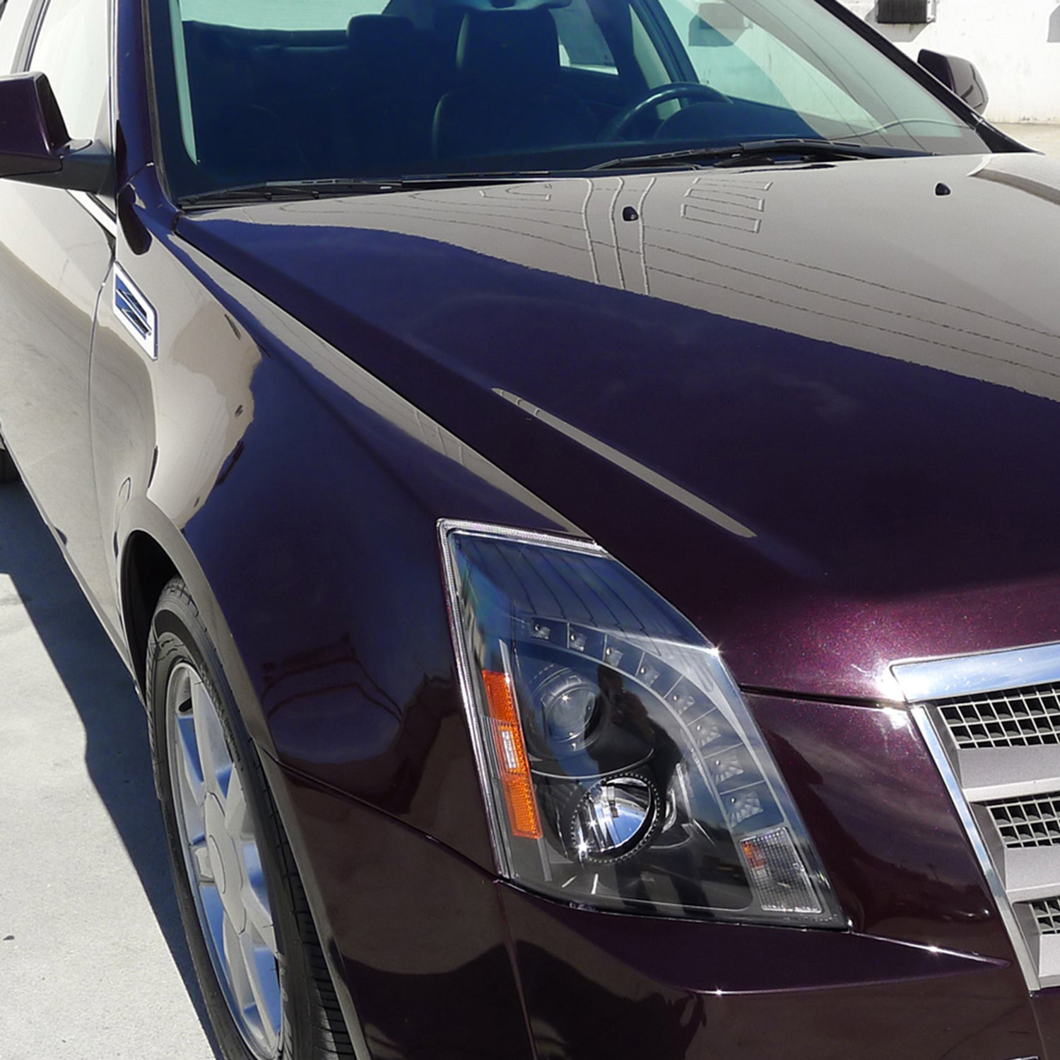 2008-2014 Cadillac CTS Projector Headlights w/LED Light Strip Matt Black/Clear