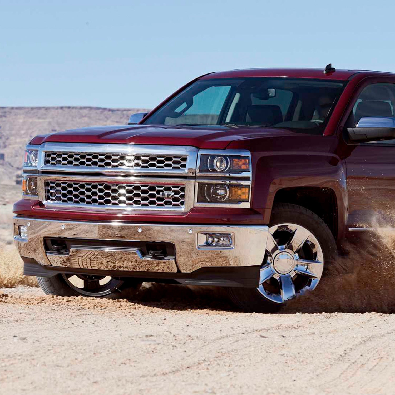 2014-2017 Chevy Silverado 1500 Projector Headlights Matt Black/Chrome Trim