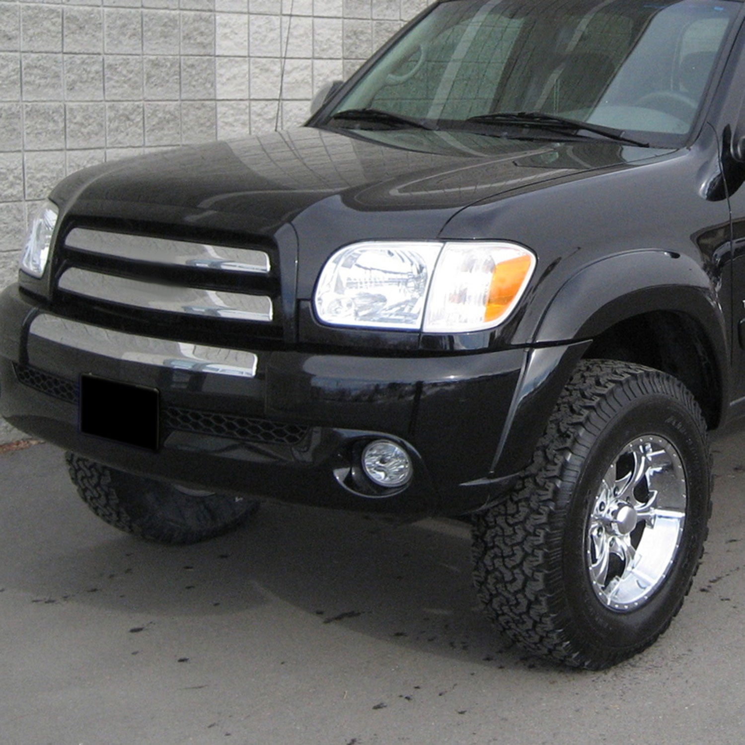 2000-2007 Toyota Tundra/Sequoia 12V/51W 9006 Fog Lights Kit Chrome/Clear Lens