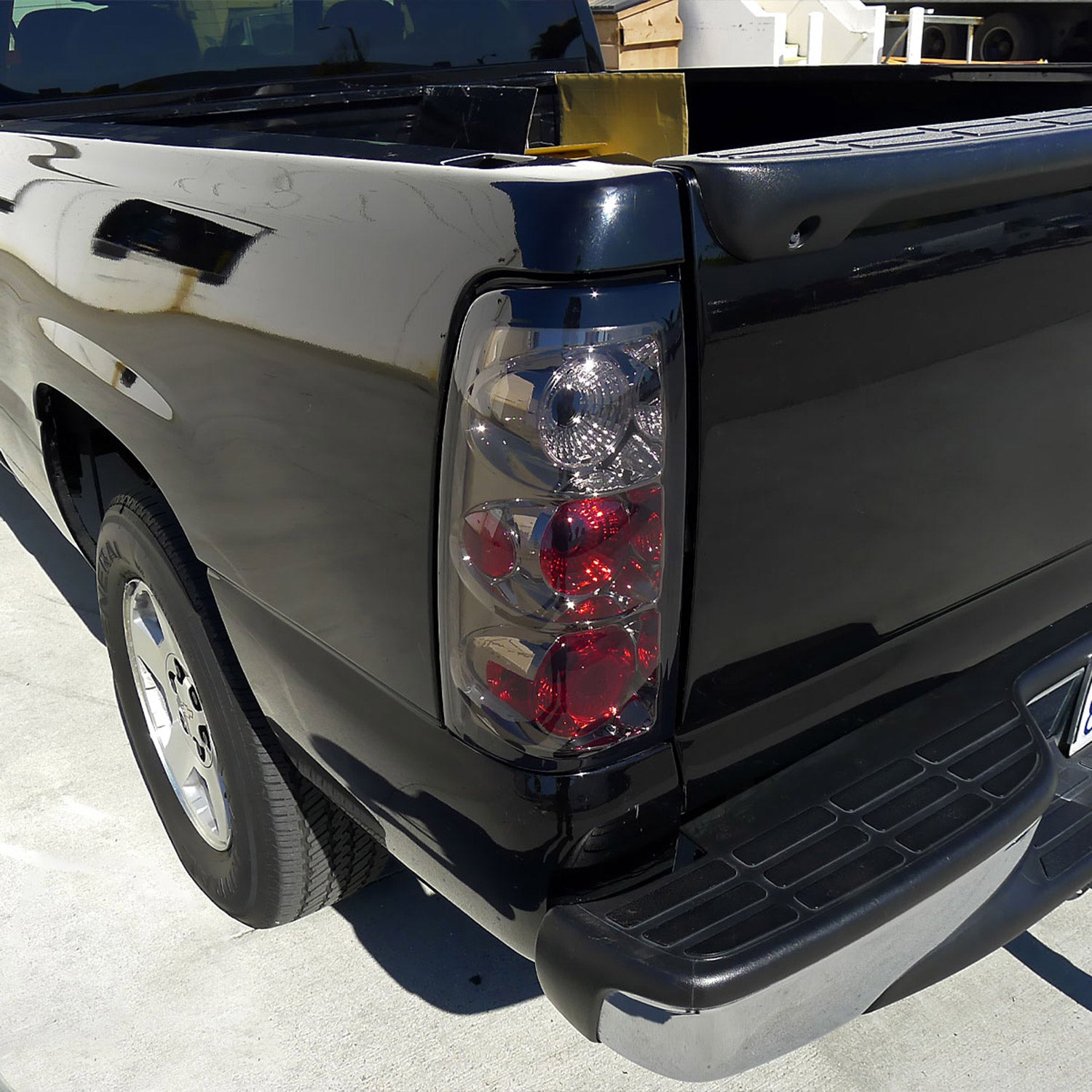 1999-2002 Chevy Silverado/ 1999-2006 GMC Sierra Tail Lights Chrome/Smoke Lens