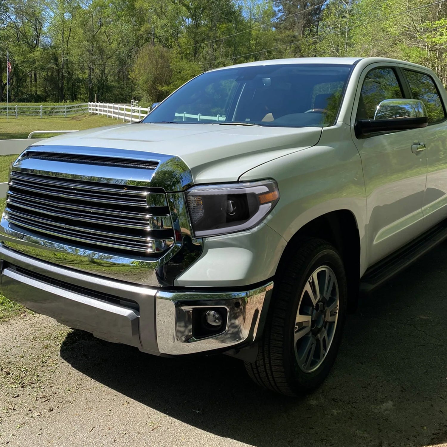 2014-2021 Toyota Tundra LED Turn Signal LED Bar Projector Headlights Black