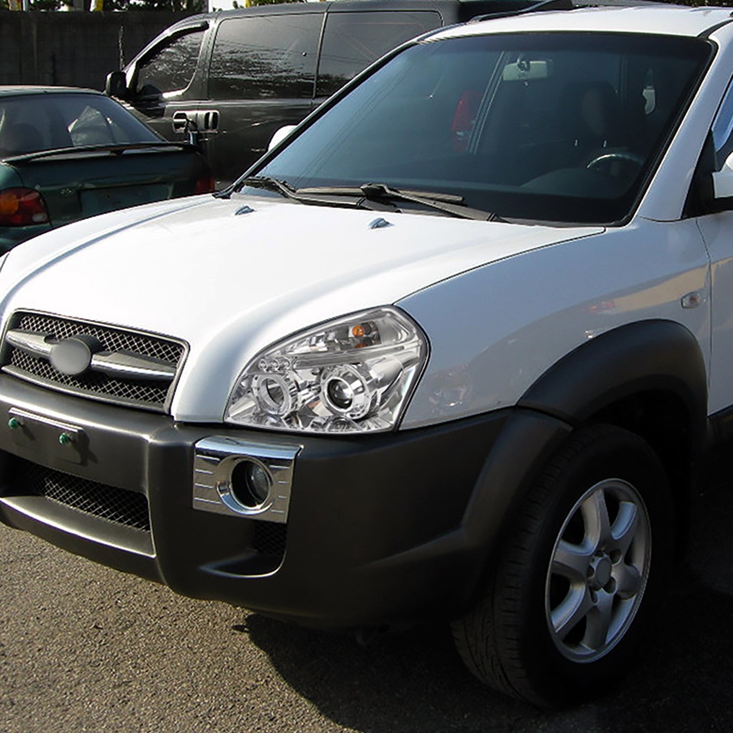 2005-2009 Hyundai Tucson Single Halo Projector Headlights Chrome/Clear Lens
