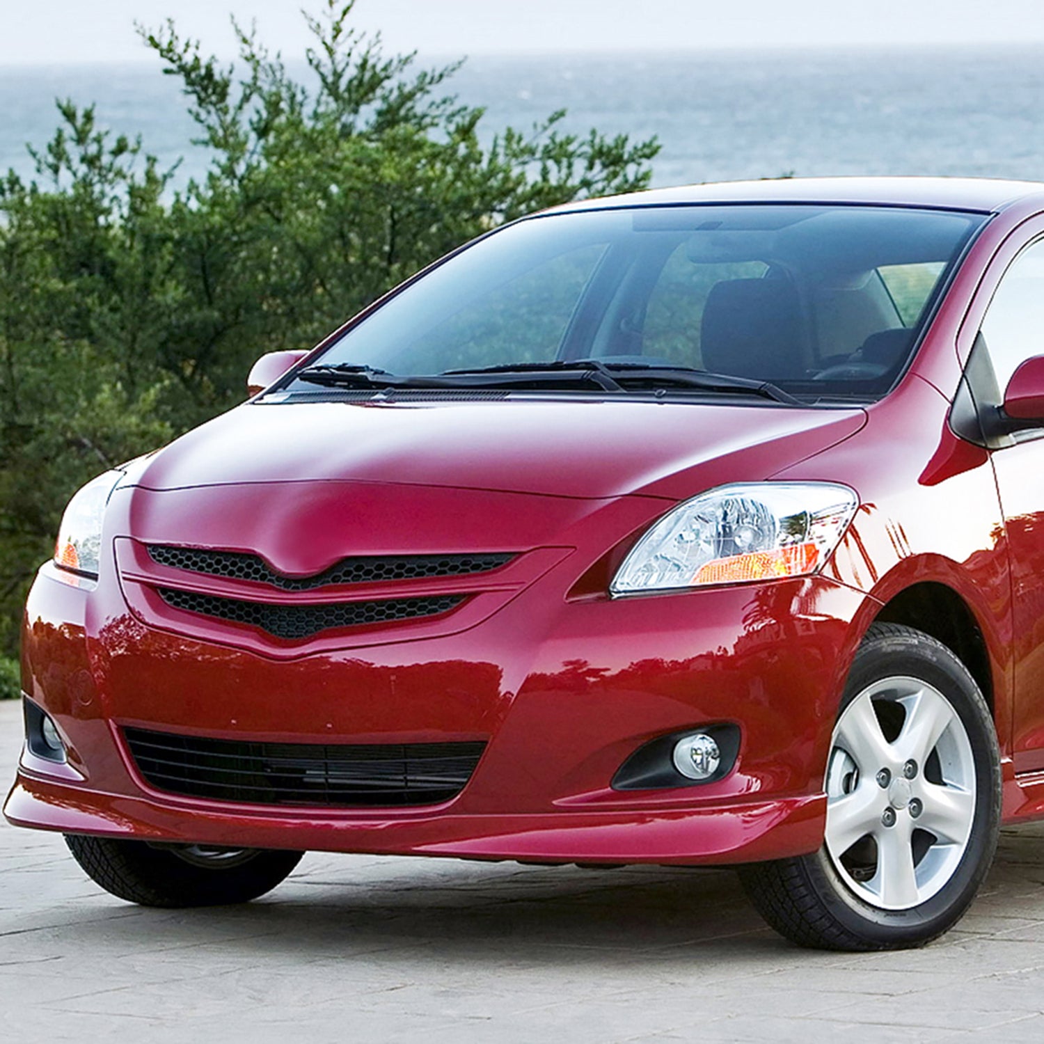 2006-2008 Toyota Yaris Sedan H11 Fog Lights Kit Chrome Housing/Clear Lens