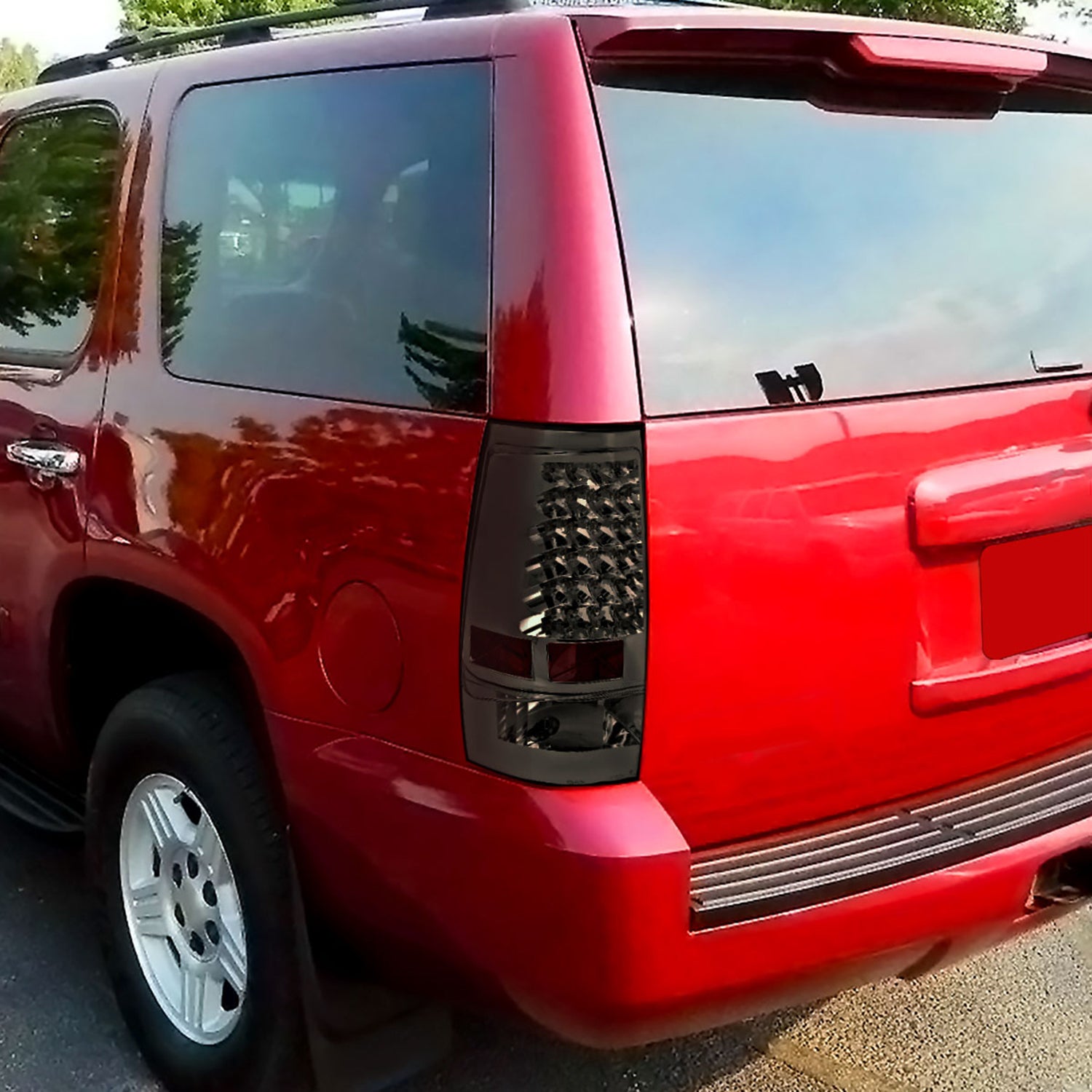 2007-2014 Chevy Tahoe/Suburban LED Tail Lights Chrome Housing/Smoke Lens