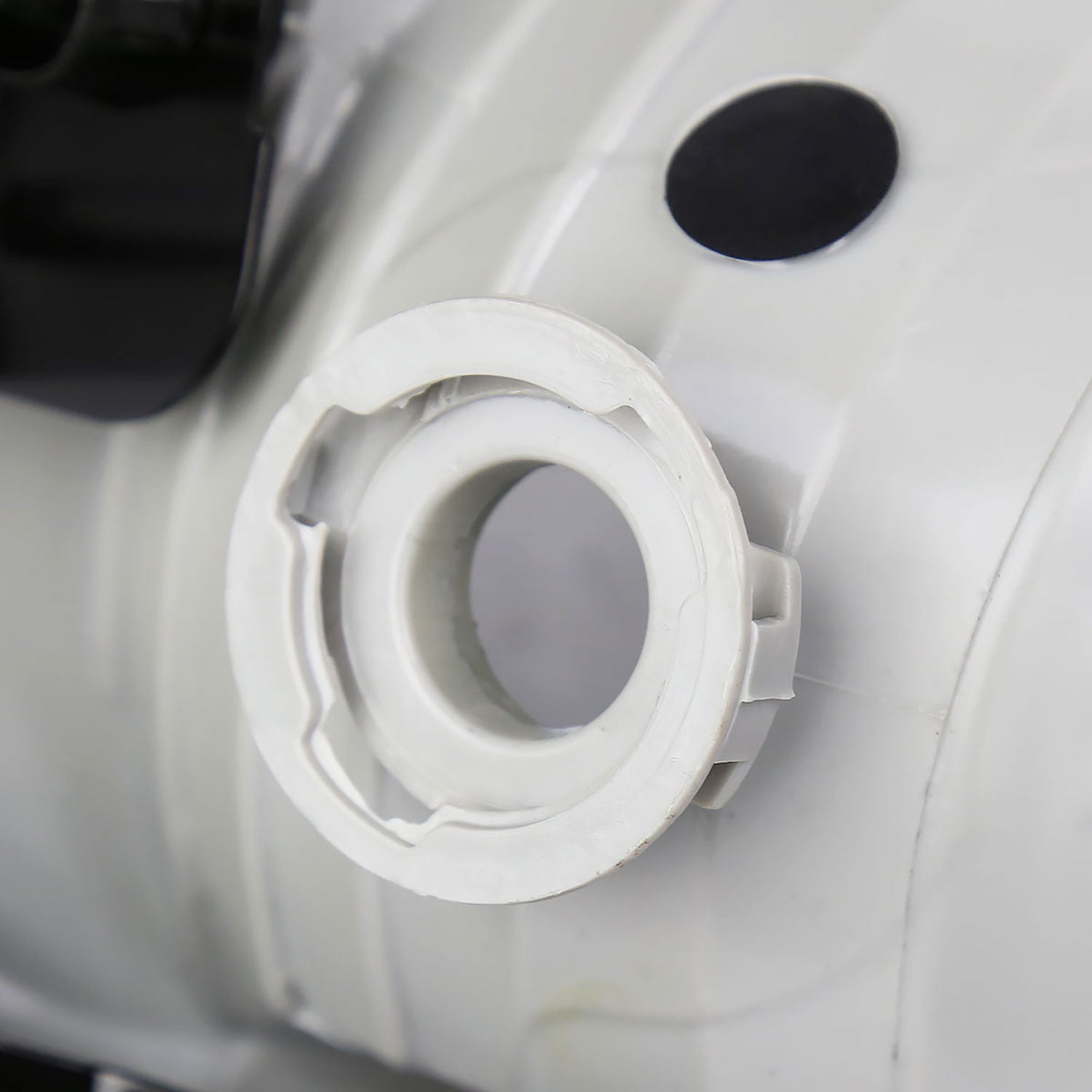 2009-2012 Dodge RAM 1500/ 2010-2018 RAM 2500/3500 H10 Fog Lights Chrome/Clear