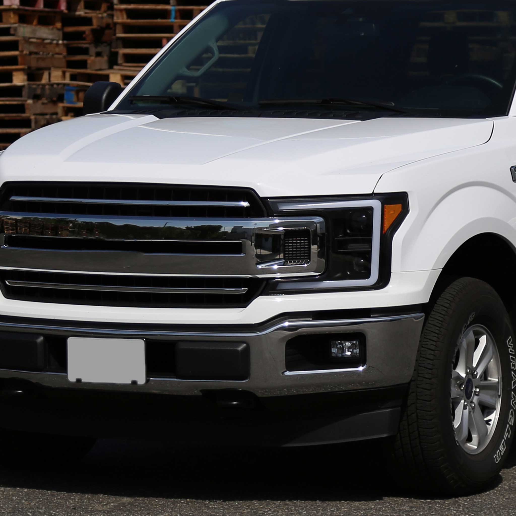 For Ford F-150 2018-2020 LED C-Bar Projector Headlights Turn Signal Lights Matte Black Housing Clear Lens