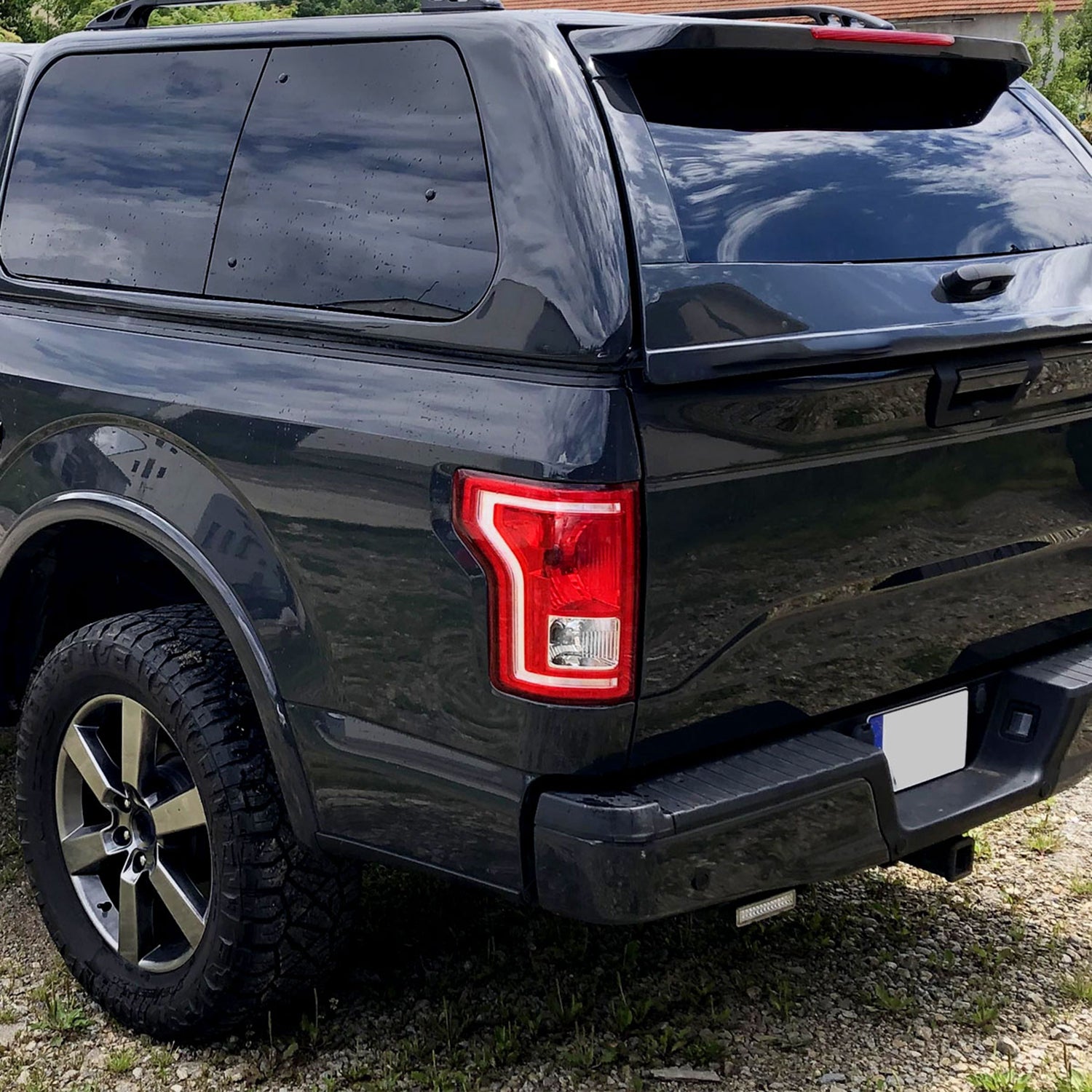 2015-2017 Ford F-150 Factory Driver/Left Tail Light Assembly Chrome/Red Clear