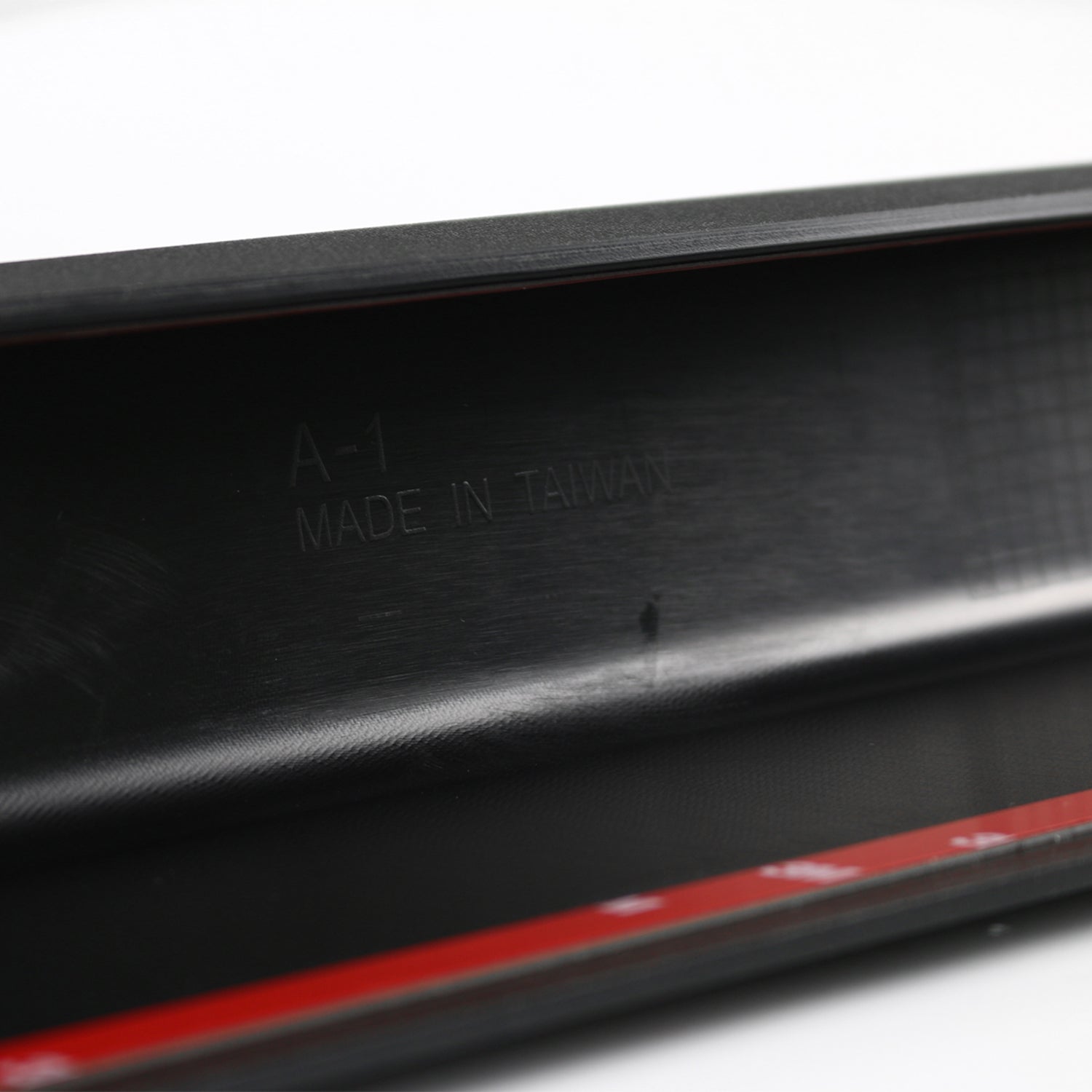 2007-2014 Chevy Silverado/GMC Sierra 2500/3500 Black ABS OE Tailgate Cap Cover