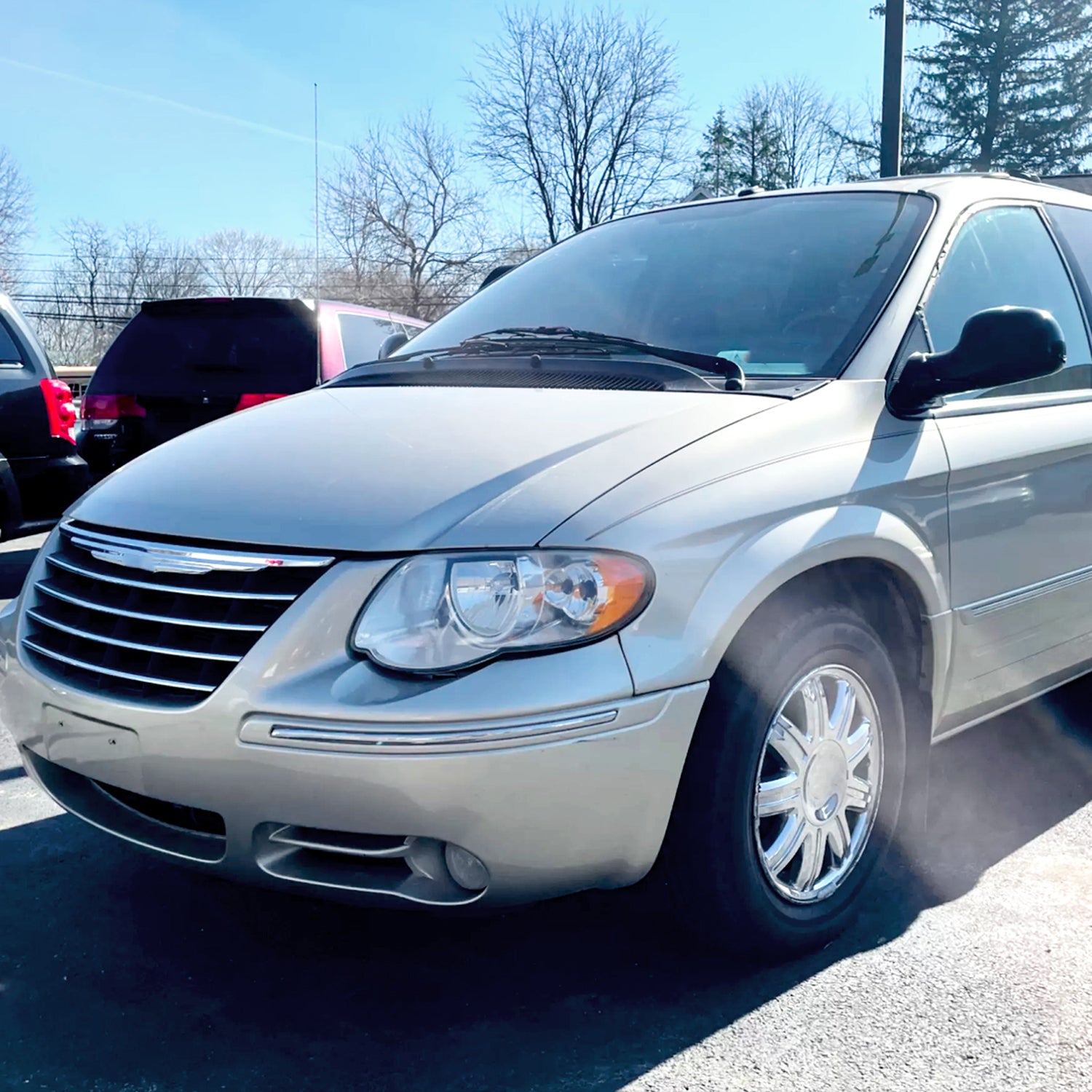 2005-2007 Chrysler Town & Country Factory Replacement Headlights Chrome/Clear