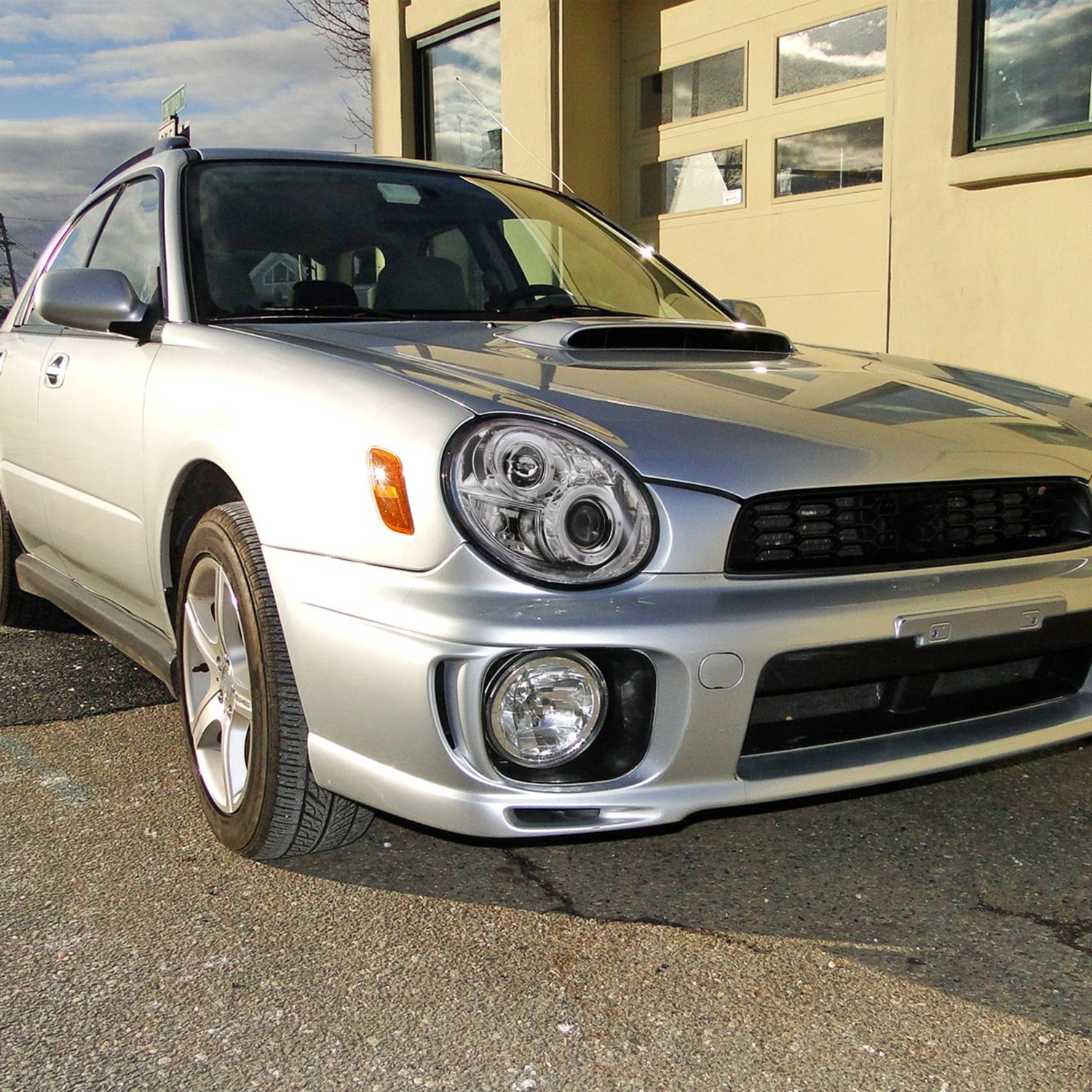 2002-2003 Subaru Impreza Dual Halo Bug Eye Projector Headlights Chrome/Clear