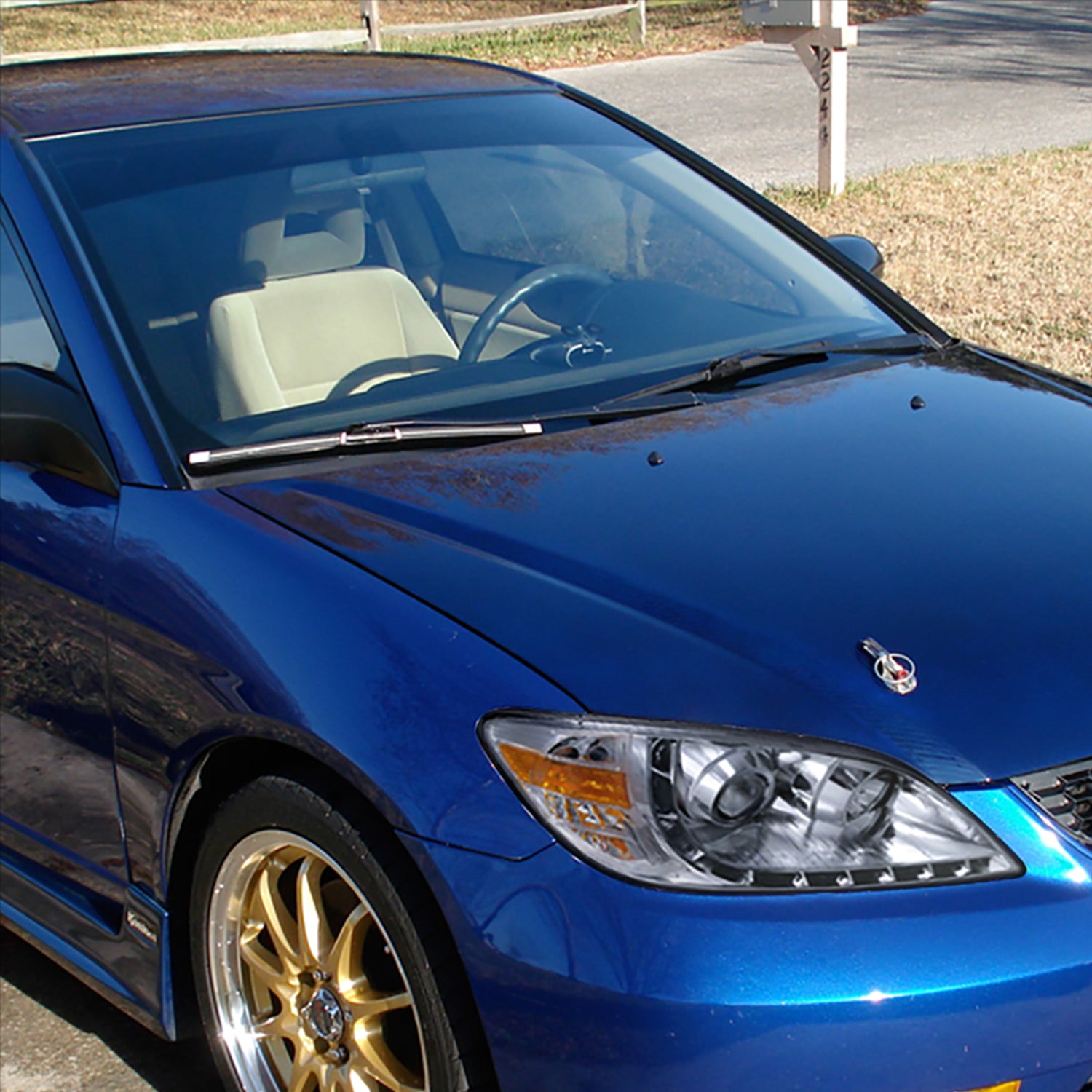 2004-2005 Honda Civic Projector Headlights w/ LED Light Strip Chrome/Clear