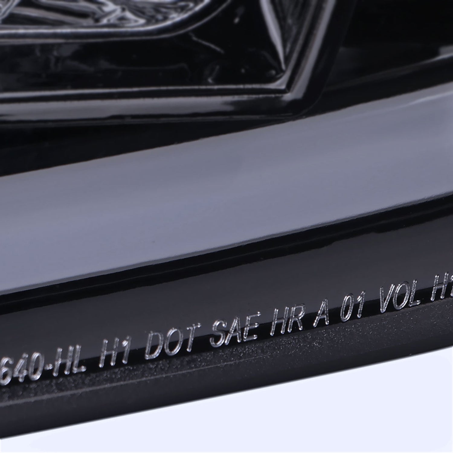 2000-2006 GMC Sierra/Denali/Yukon LED Strip Projector Headlights Black/Smoke