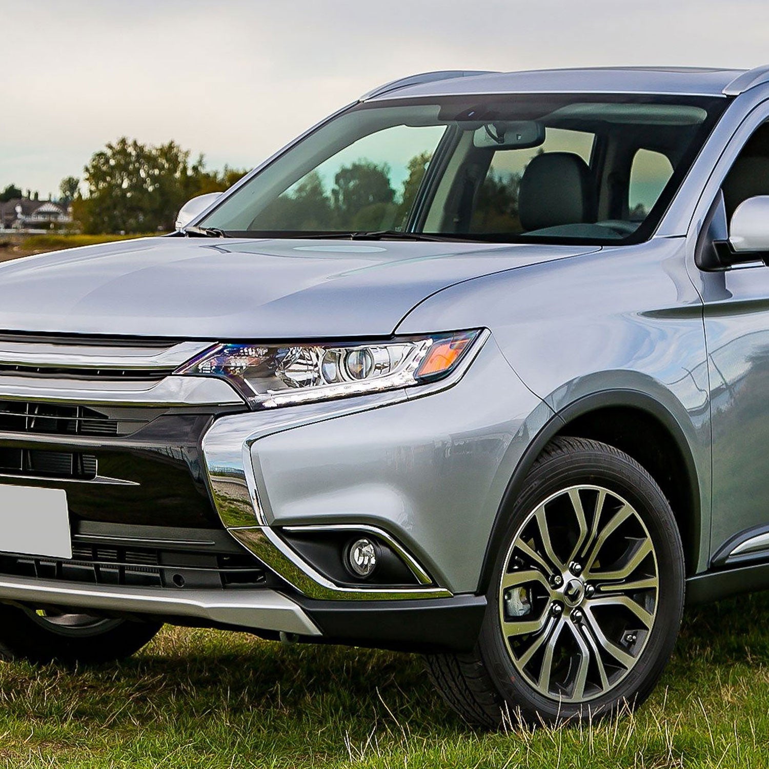 2016-2020 Mitsubishi Outlander H16 Fog Lights Kit Chrome Housing/Clear Lens